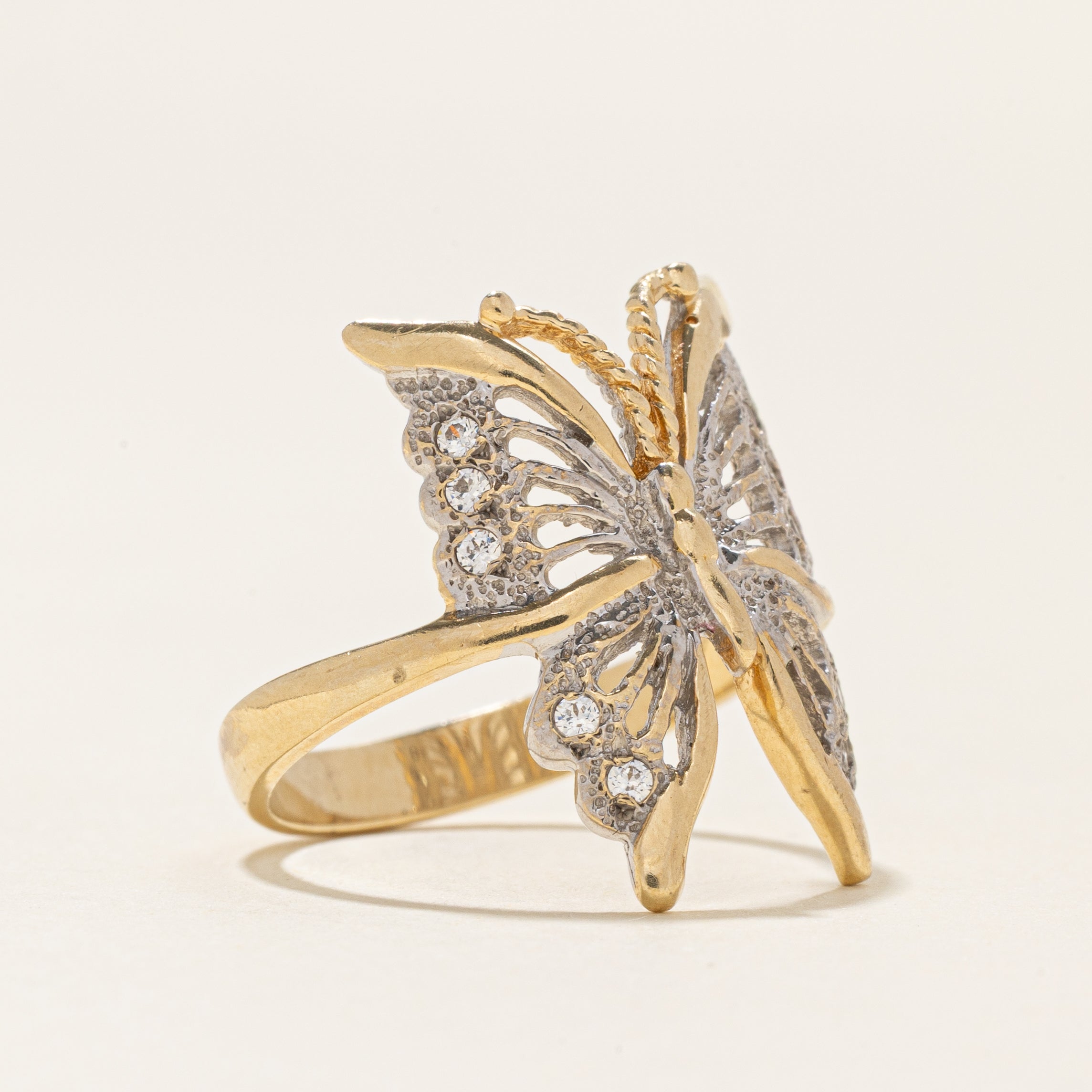 Diamond Textured Butterfly Ring | 0.1ctw | SZ 6.75 |