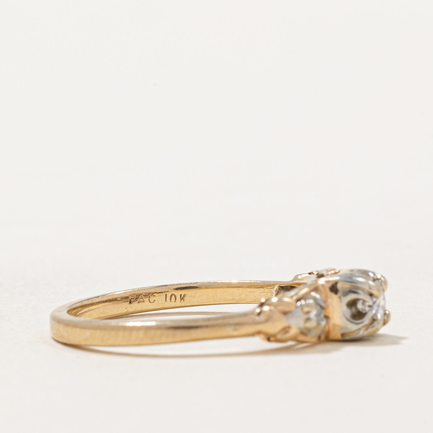 Illusion Set Diamond Ring | 0.18ctw | SZ 7 |