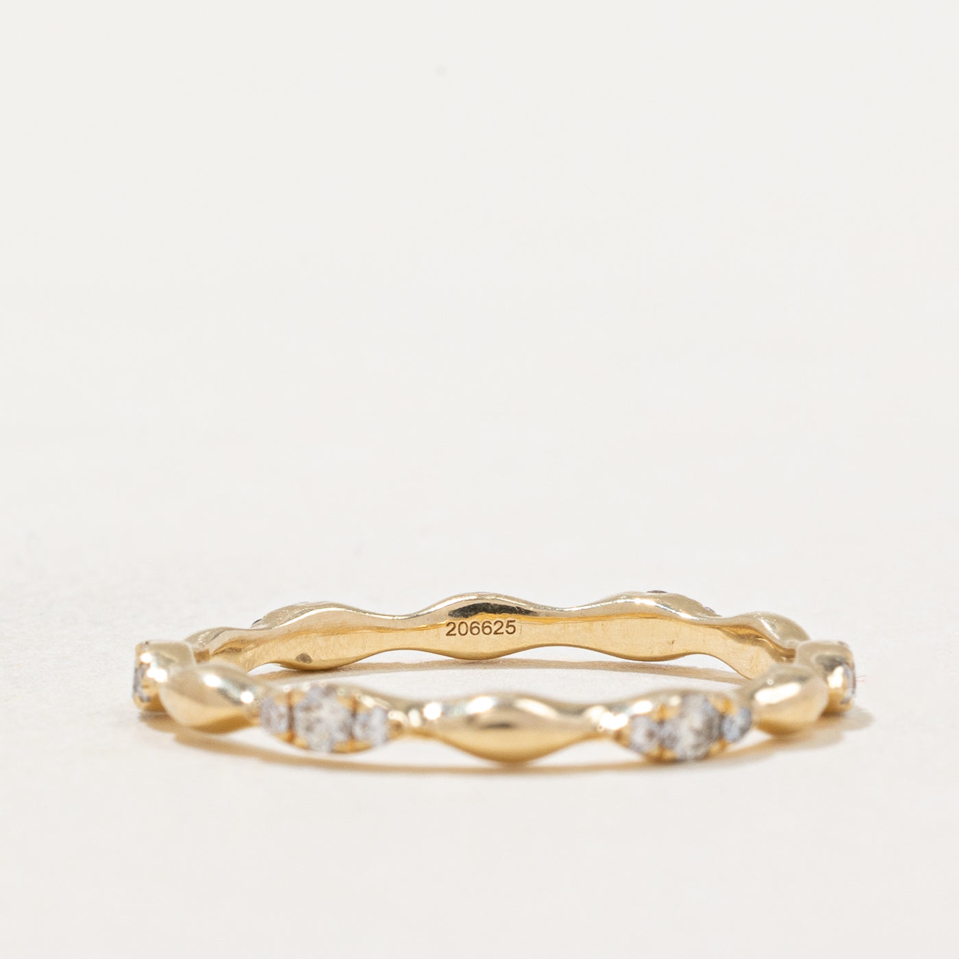 Diamond Wavy Band  | 0.22ctw | SZ 5.75 |