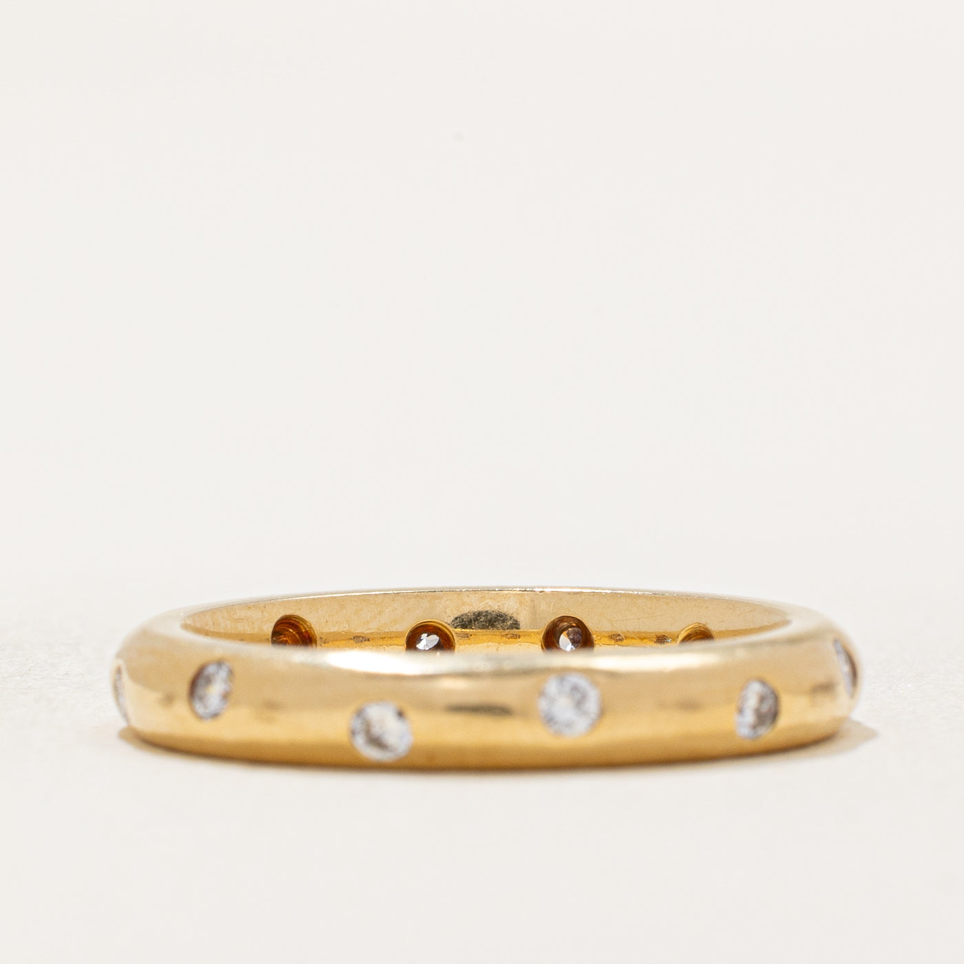 Bague sertie de diamants épars | 0,25 ct au total | Taille 5,25
