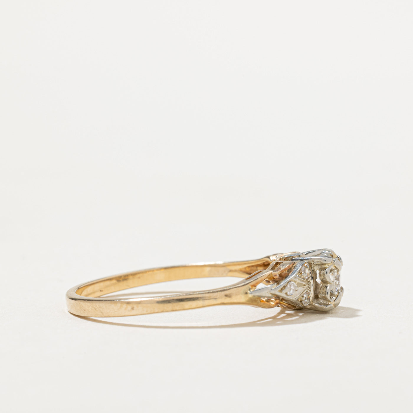 Vintage Diamond Engagement Ring | 0.25ctw | SZ 8.25