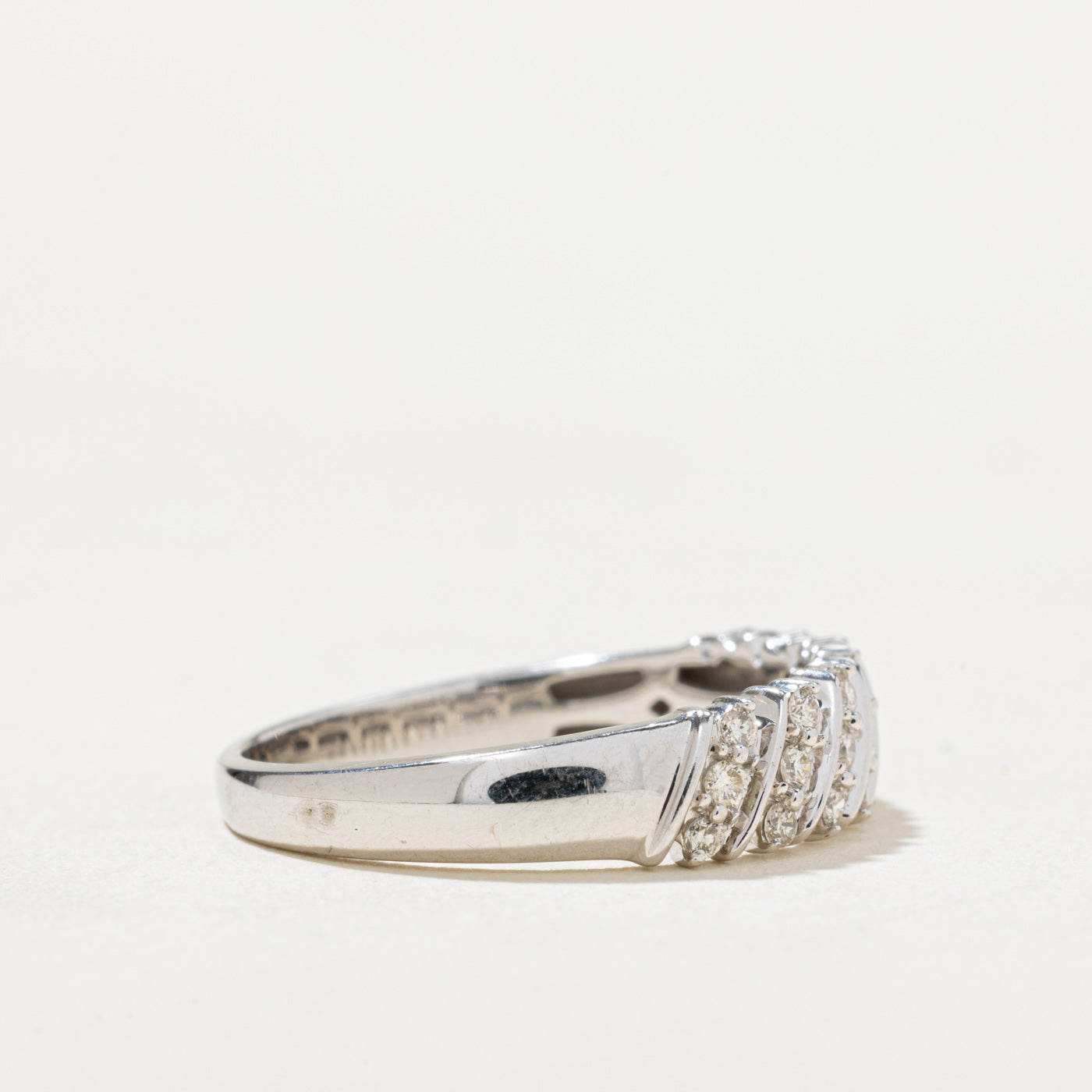 Bague à plusieurs rangs de diamants en diagonale | 0,19 ct | Taille 7