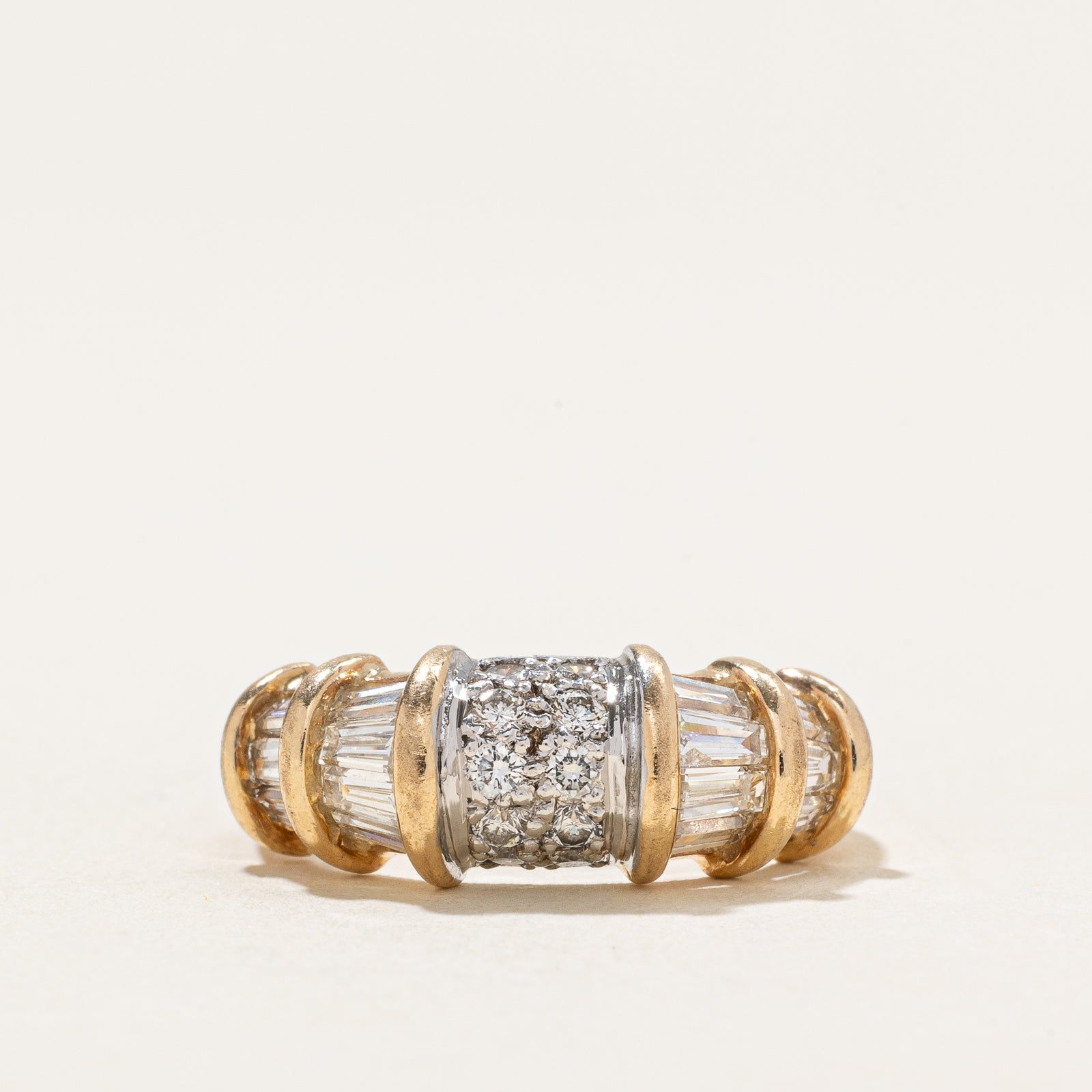Bague dôme en or 14 carats sertie de diamants taille multiple | 0,90 ct au total | Taille 4,25