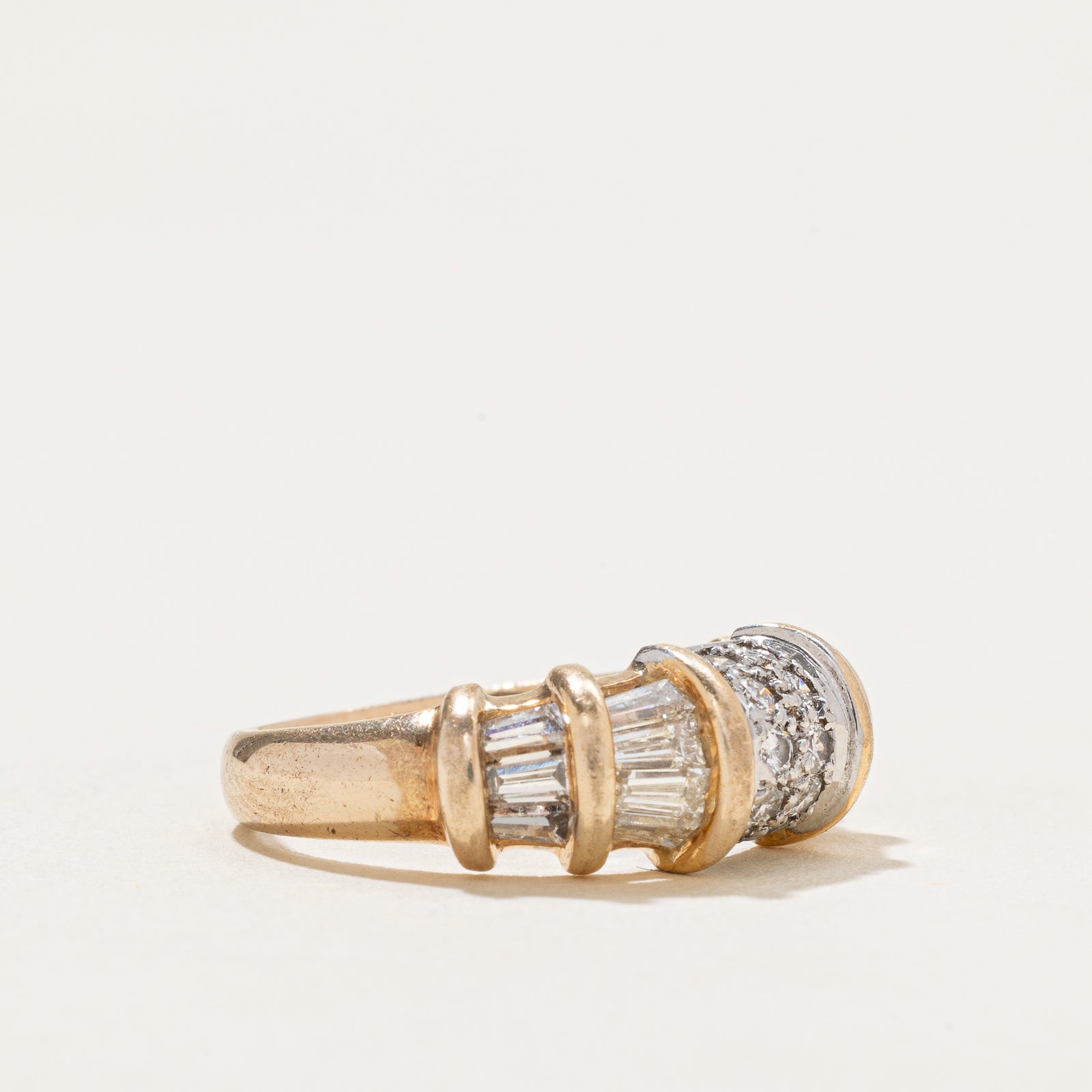 Bague dôme en or 14 carats sertie de diamants taille multiple | 0,90 ct au total | Taille 4,25