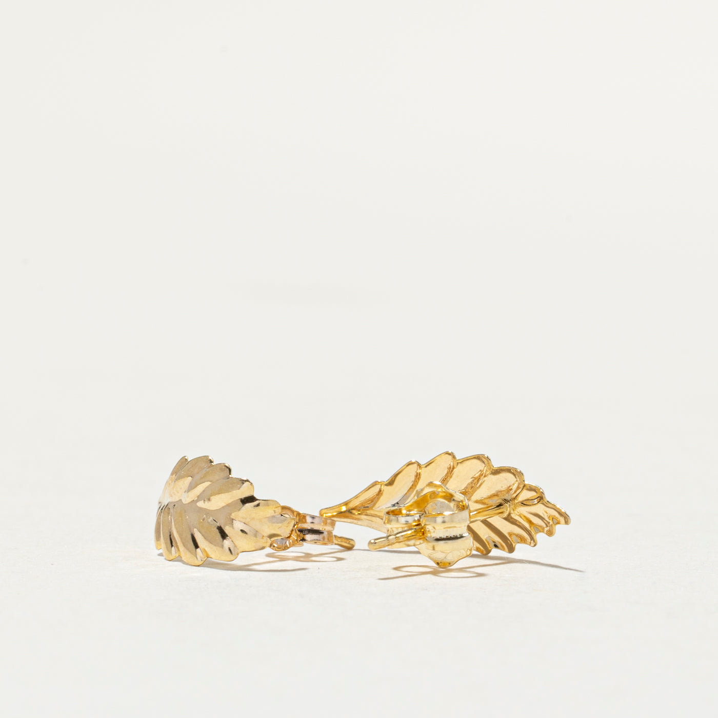 14k Yellow Gold Feather Stud Earrings