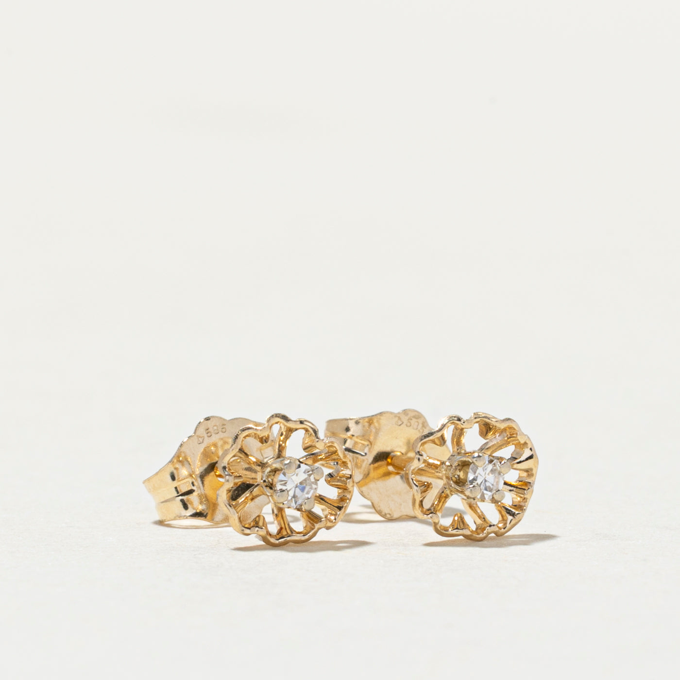 14K Diamond Floral Shape Stud Earrings | 0.04ctw