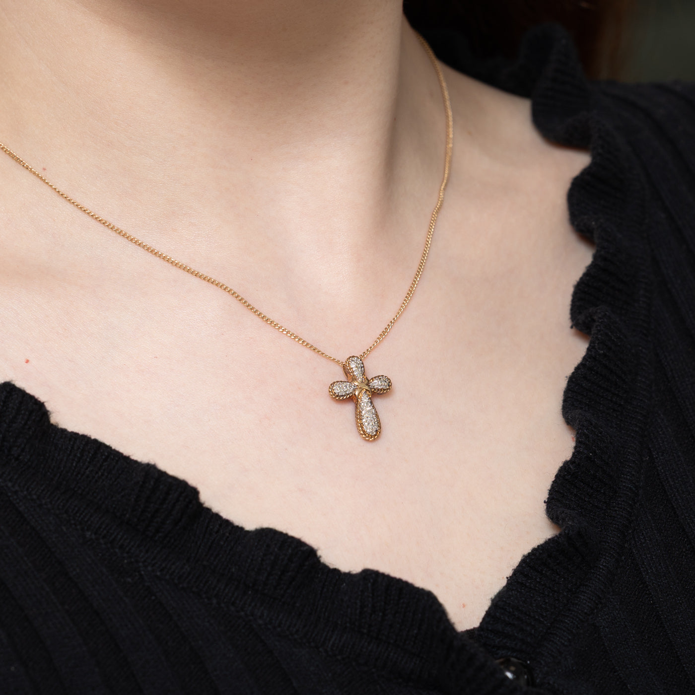 Diamond Textured Cross Pendant | 0.11ctw