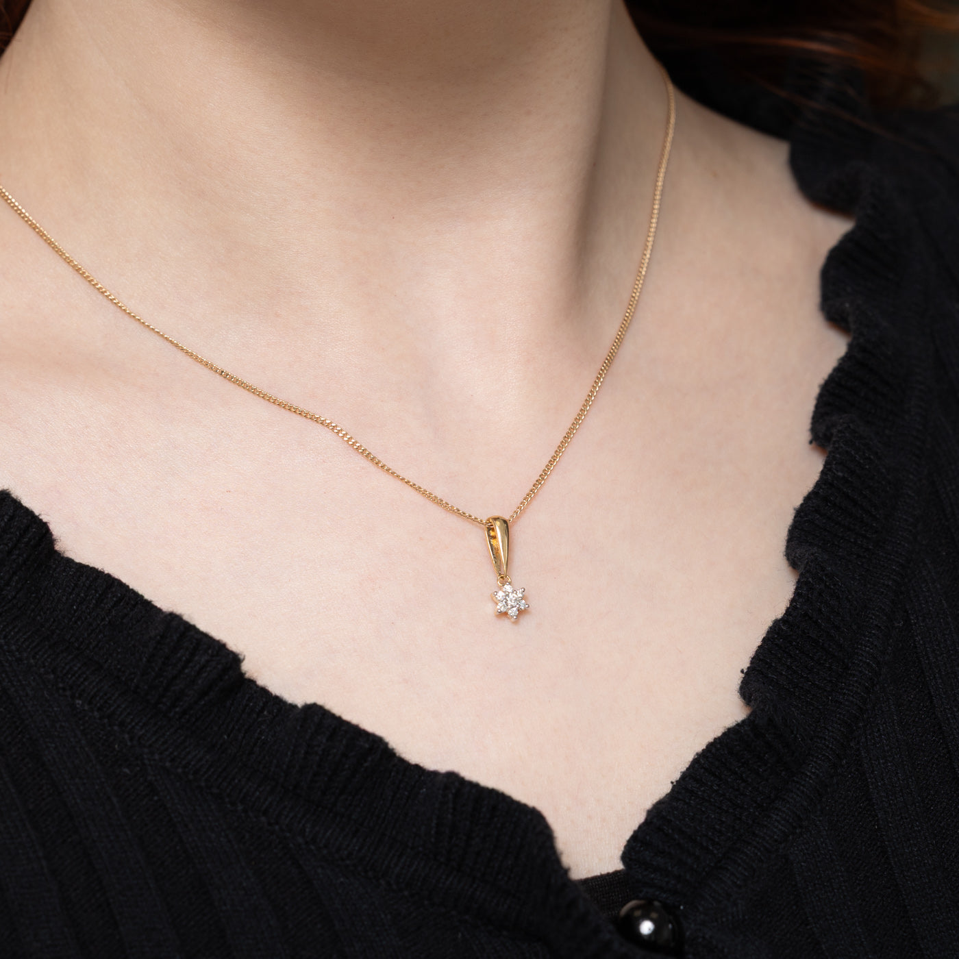 Diamond Cluster Star Pendant | 0.13ctw