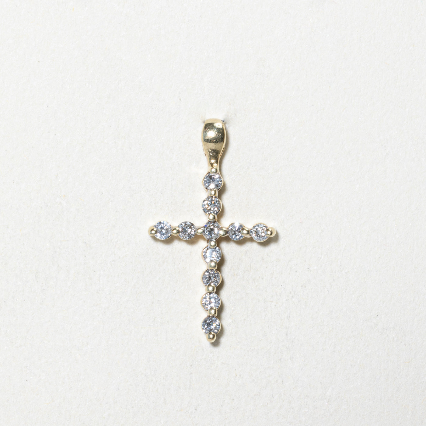 Diamond Cross Pendant | 0.22ctw