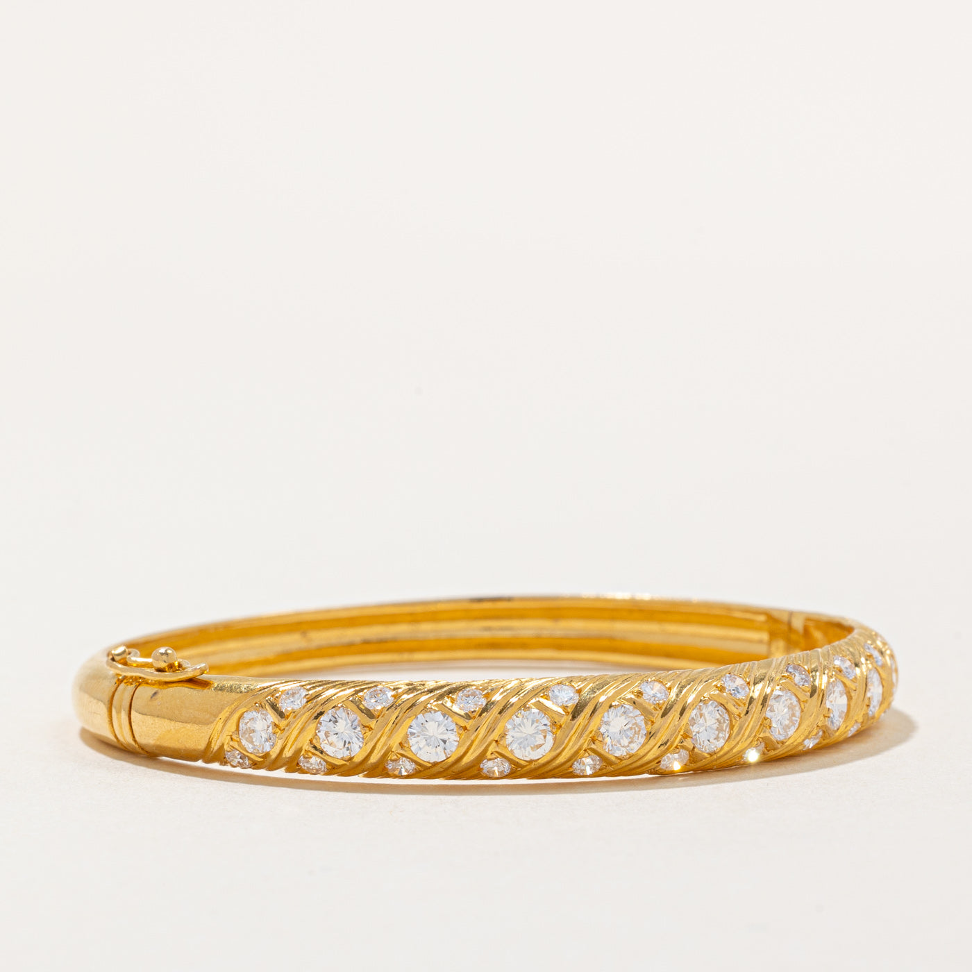 Bezel Set Diamond Bangle | 1.75ctw | 6" |