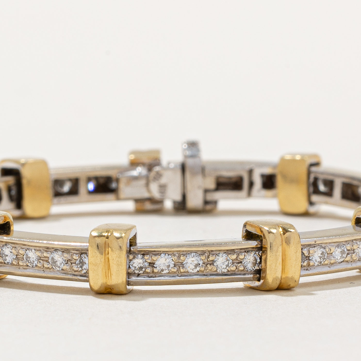 Illusion Set Diamond Bracelet | 1.50ctw | 7" |