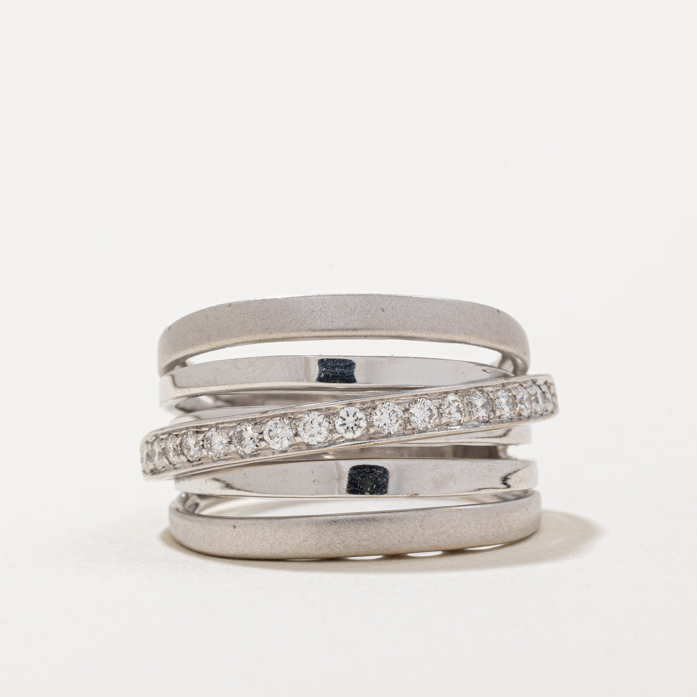 Bague italienne à plusieurs rangs de diamants | 0,36 ct | Taille 9,25 | 