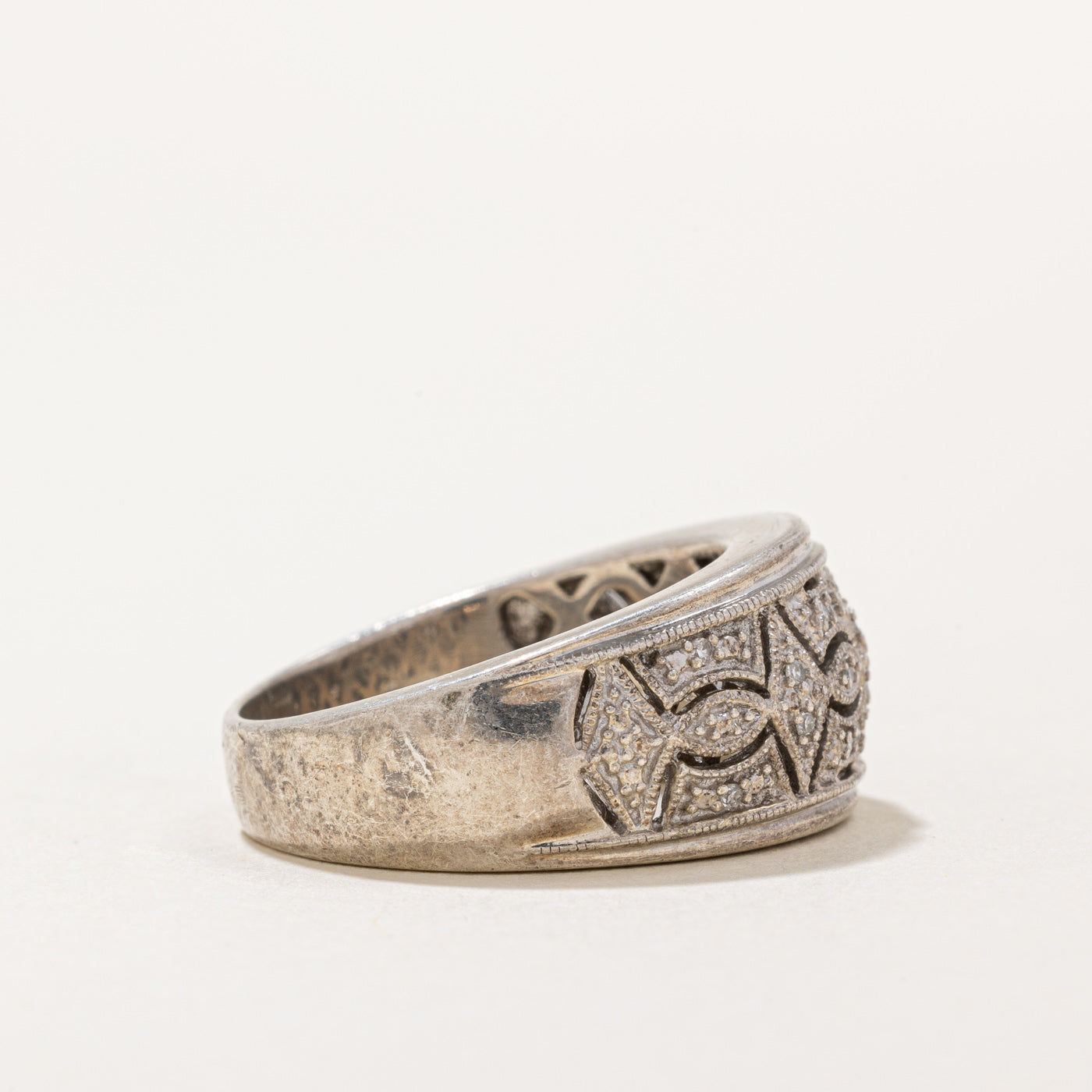 Bague cocktail en diamant | 0,04 ct | Taille 9,25 | 