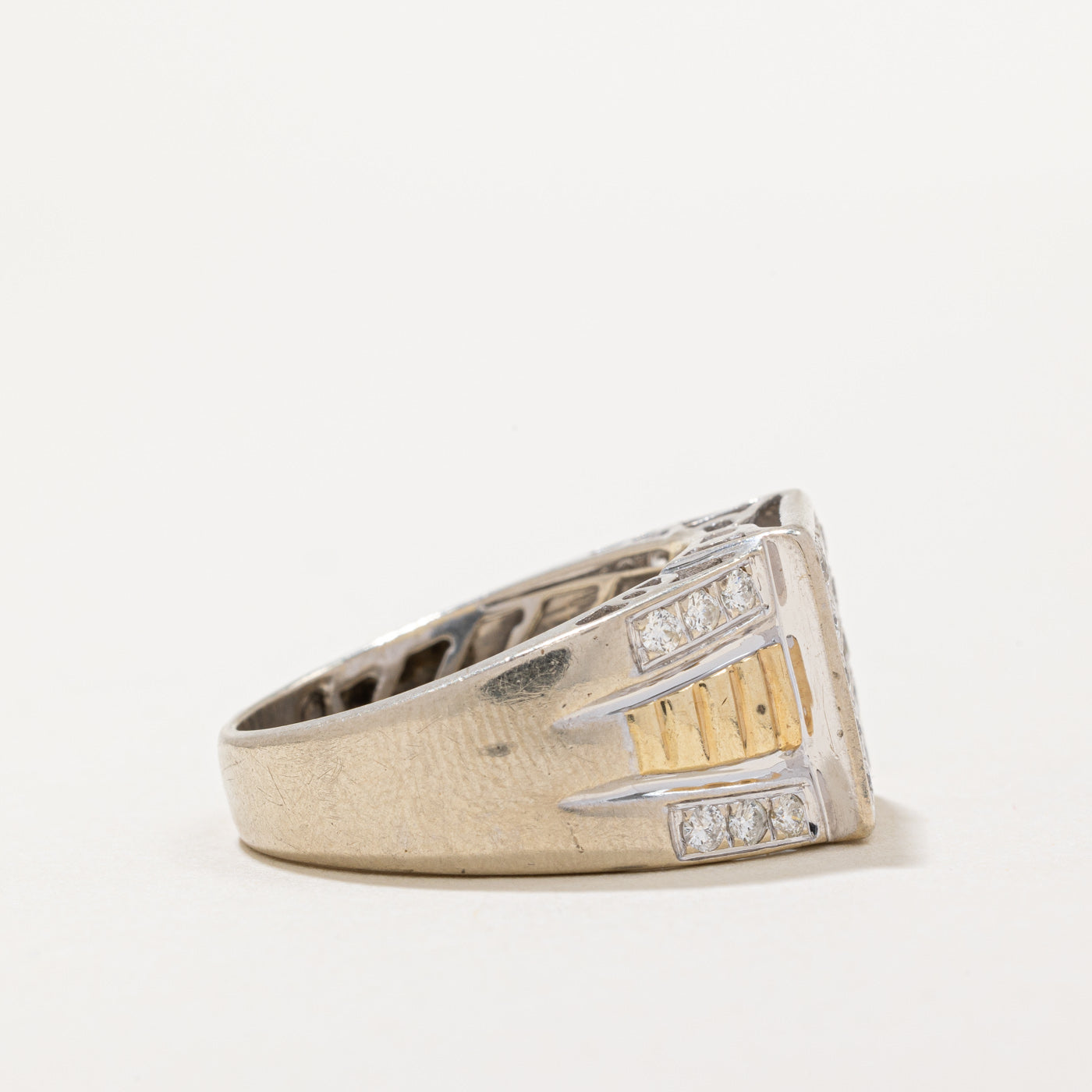 Diamond Grid Signet Ring | 0.85ctw | SZ 9.5 |