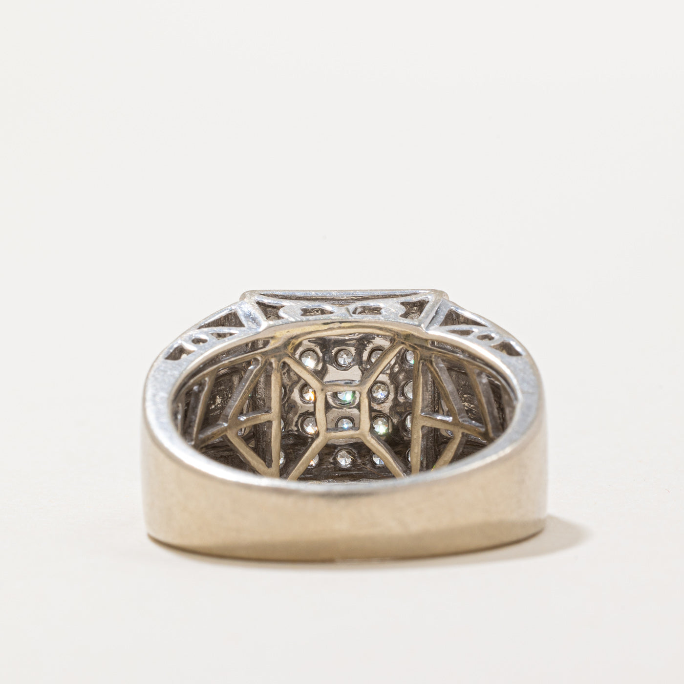 Diamond Grid Signet Ring | 0.85ctw | SZ 9.5 |