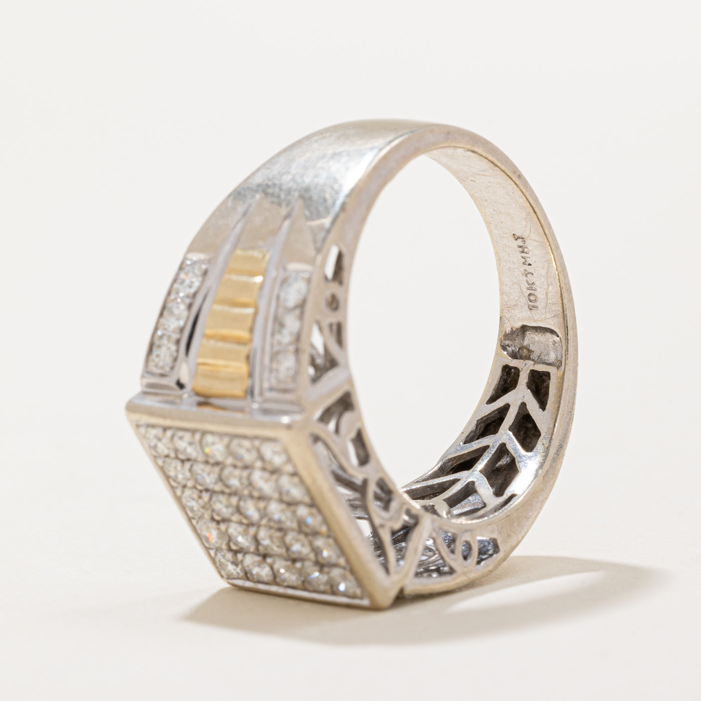 Diamond Grid Signet Ring | 0.85ctw | SZ 9.5 |