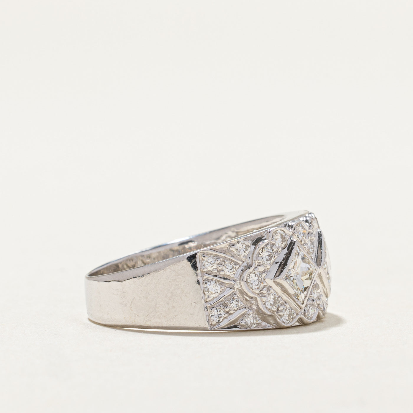 Diamond Cluster Cocktail Band | 0.25ct, 0.70ctw | SZ 6.5 |