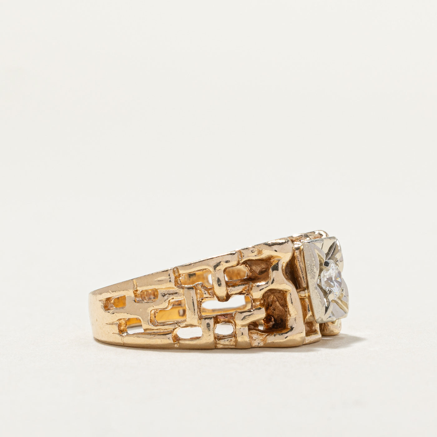 Illusion Set Diamond Textured Ring | 0.27ct | SZ 8.5 |