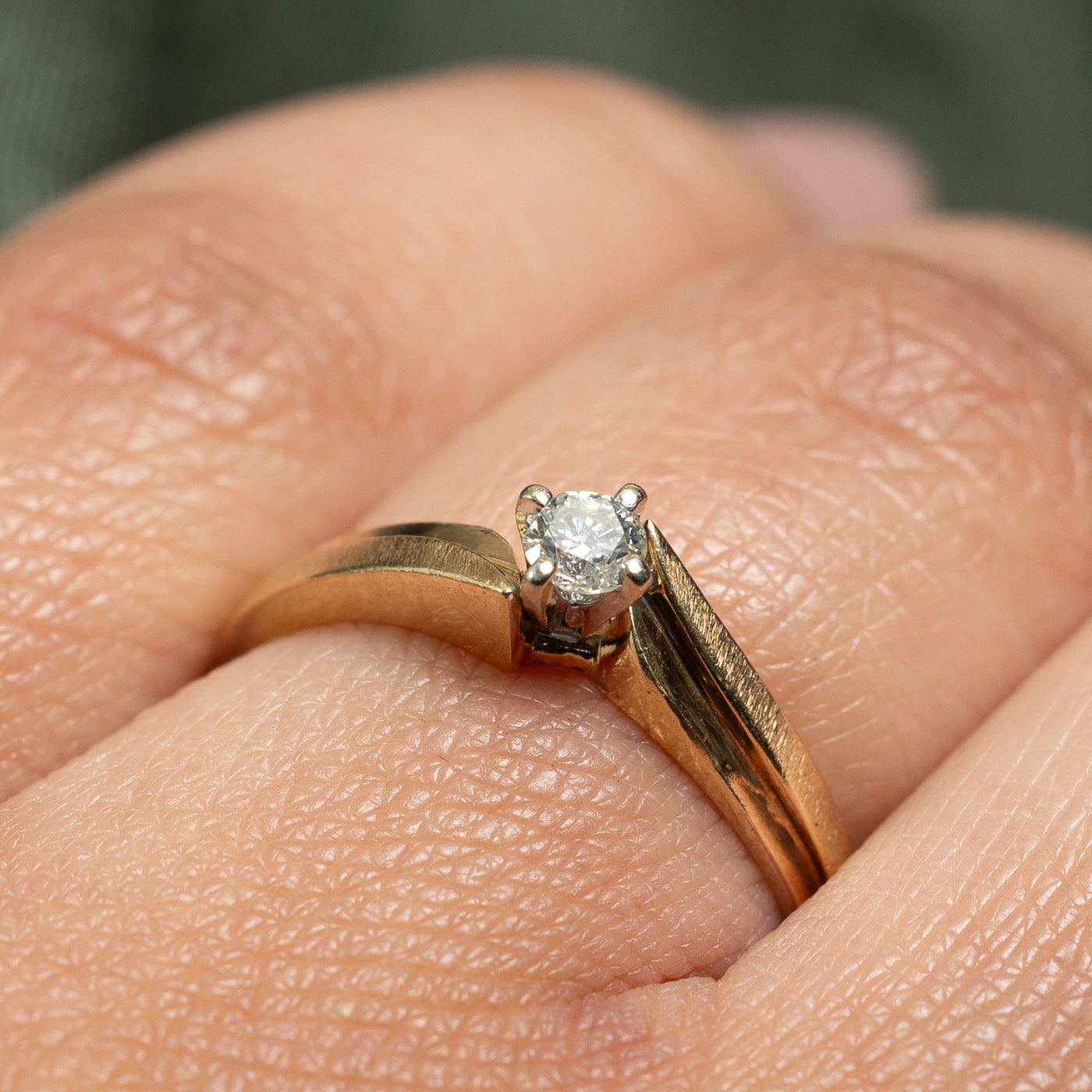 Diamond Bypass Ring | 0.14ct | SZ 7 |