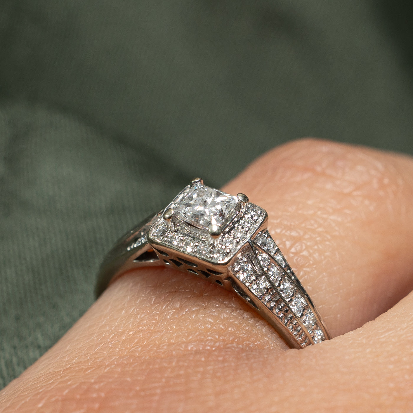 Princess Cut Diamond Halo Engagement Ring | 0.31ct, 0.21ctw | SZ 5.25 |