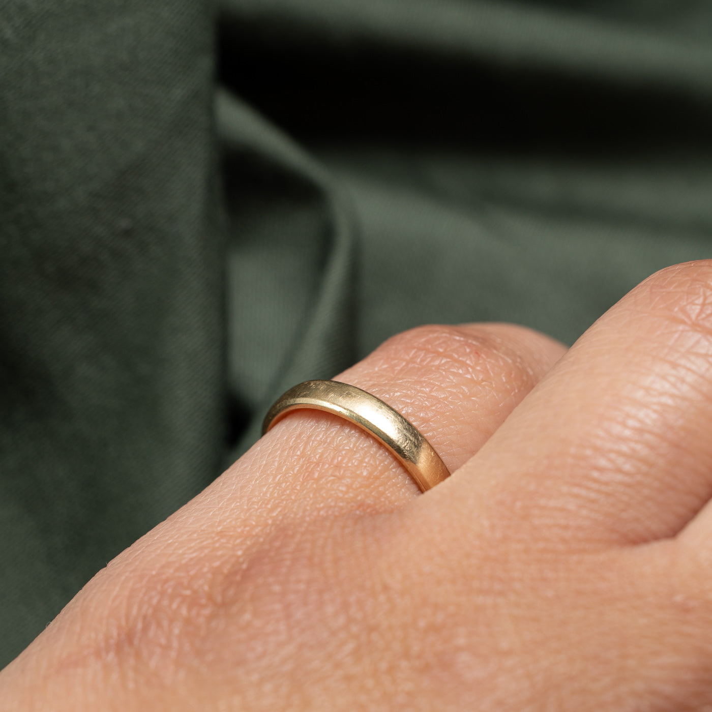 14k Yellow Gold Band | SZ 5.5 |