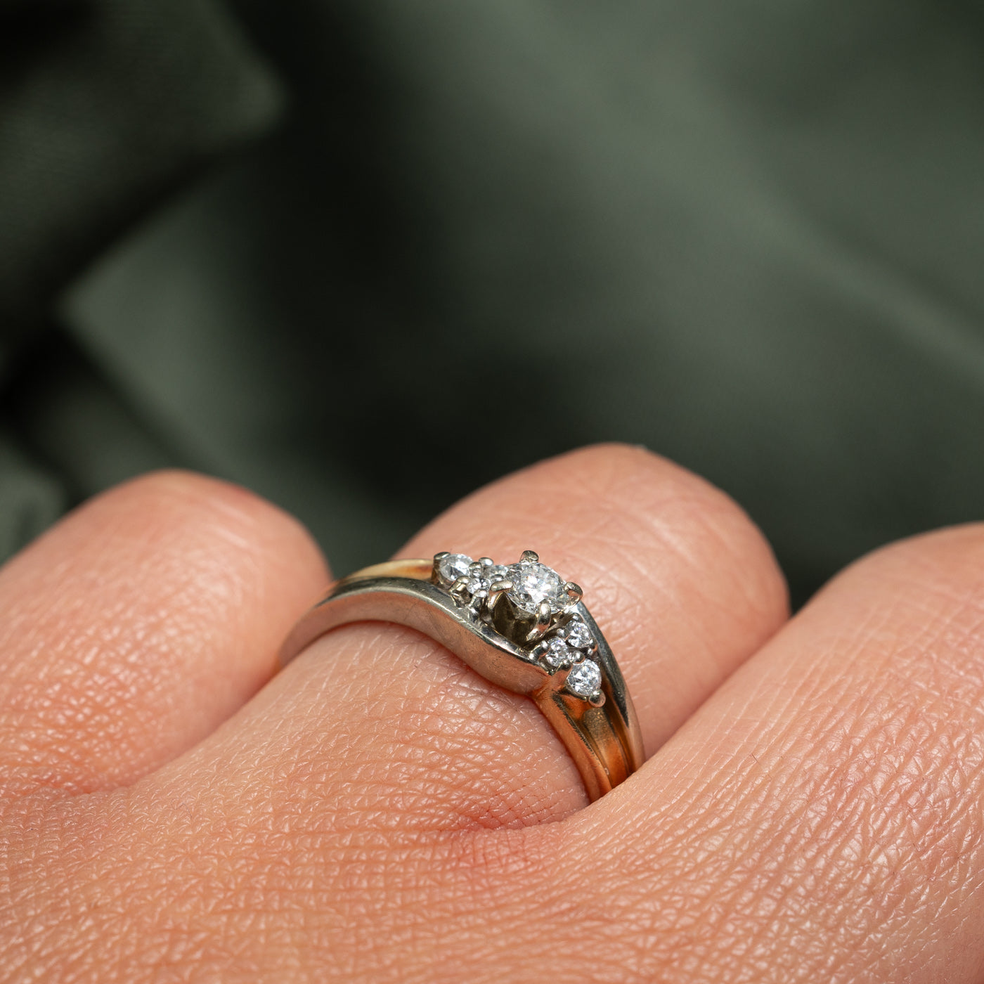 Two Toned Gold Diamond Ring | 0.12ct, 0.06ctw | SZ 7.5 |