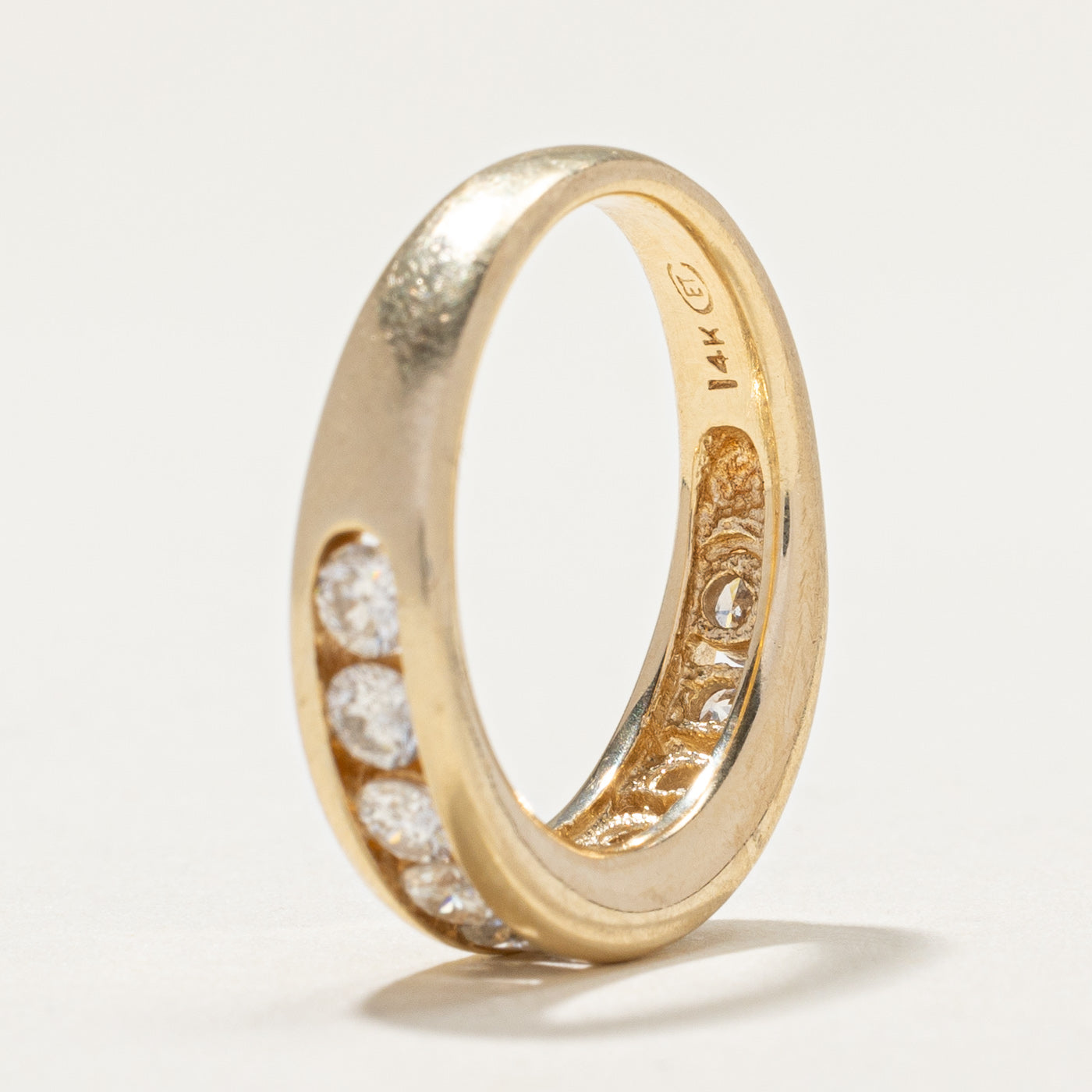 Channel Set Diamond Ring | 1.00ctw | SZ 6 |