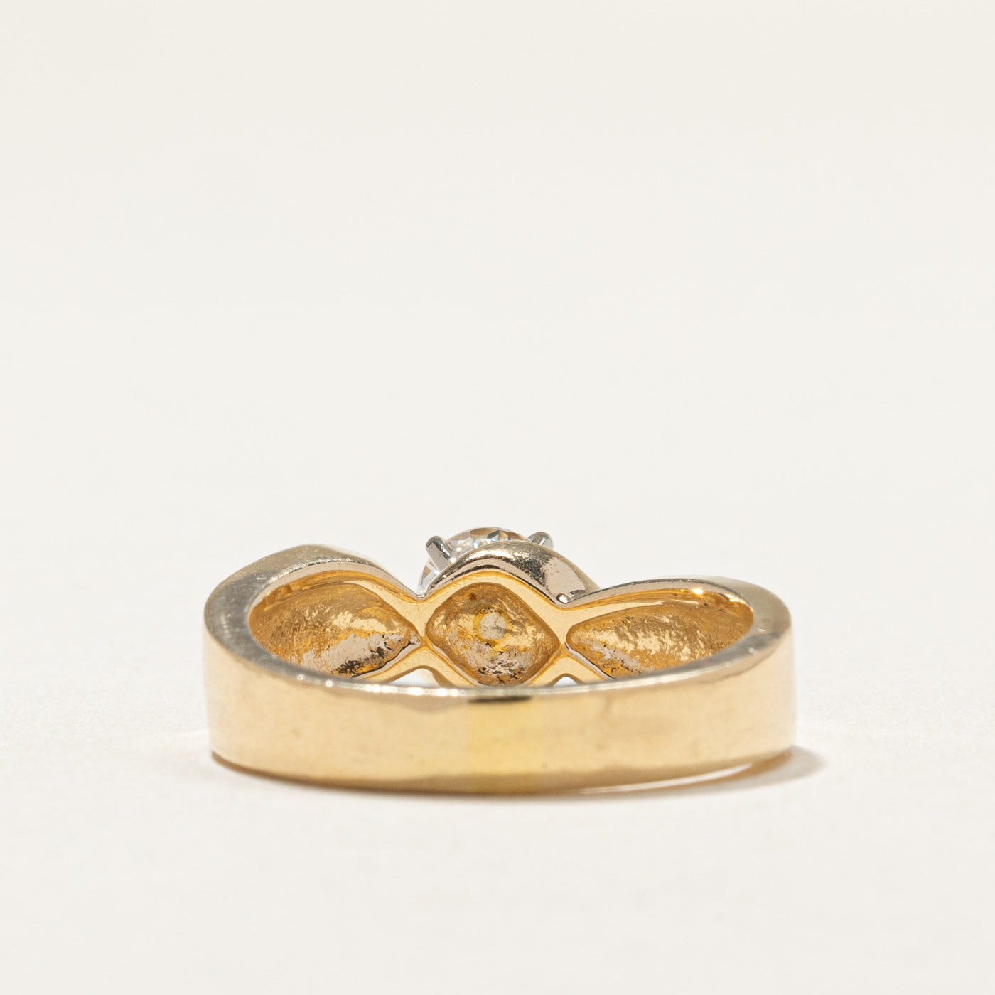14k Solitaire Diamond Twisted Ring | 0.51ct | SZ 7 |