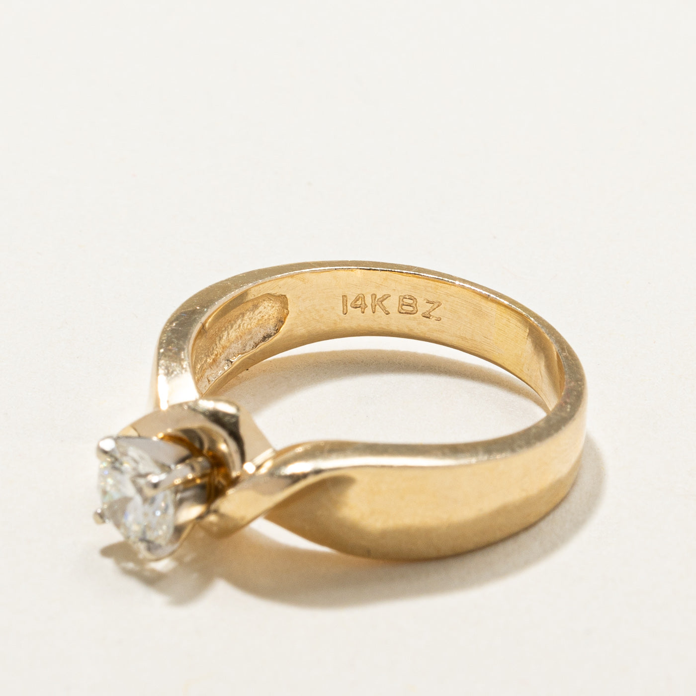 14k Solitaire Diamond Twisted Ring | 0.51ct | SZ 7 |