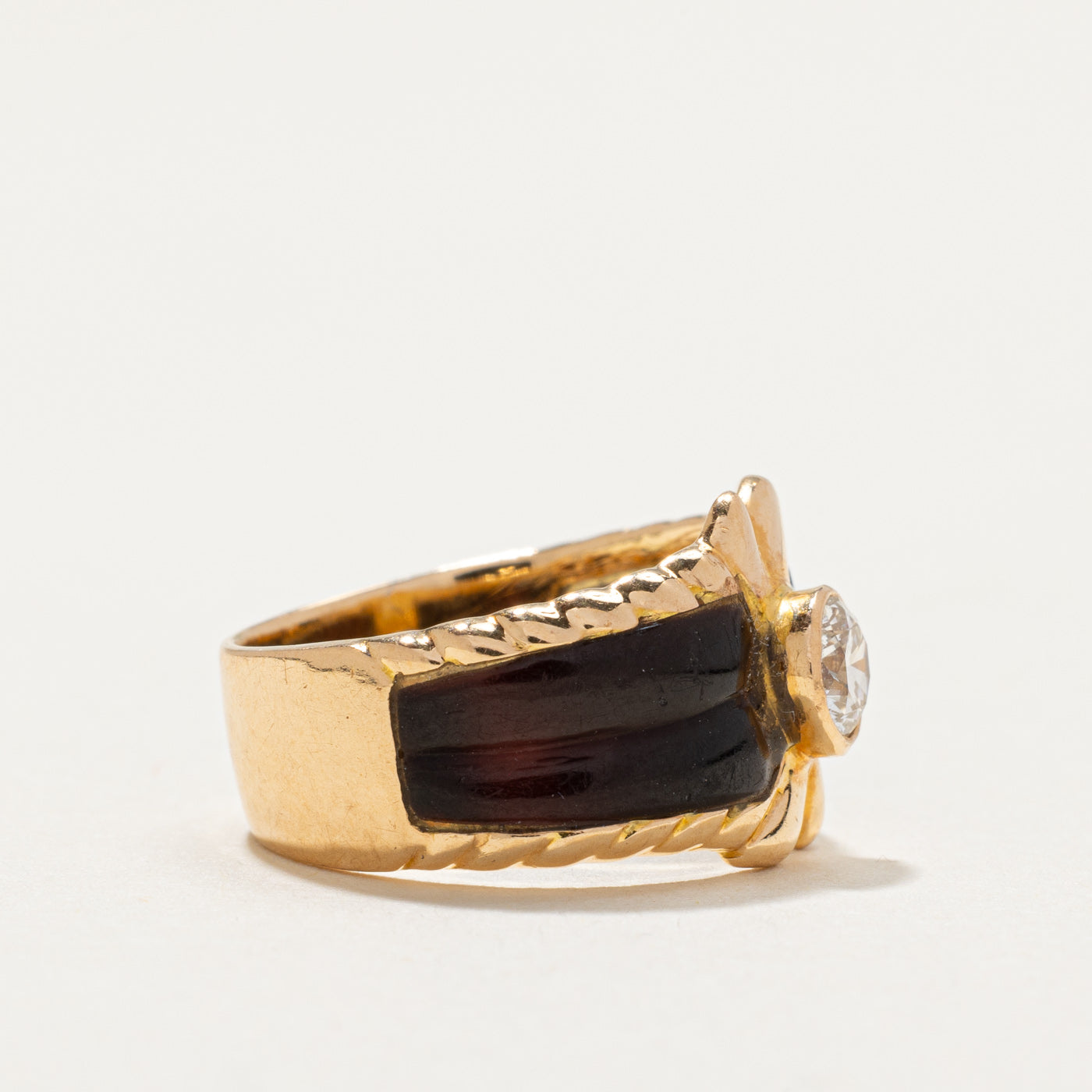 Bague sertie de diamants et incrustation de bois | 0,25 ct | Taille 3,75