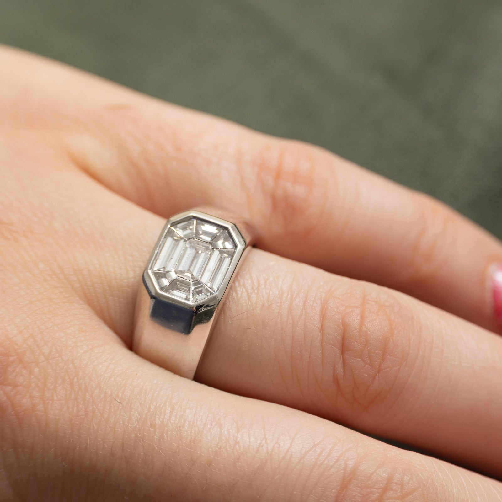 Bague imposante sertie de diamants East West | 1,00 ct | Taille 7,5