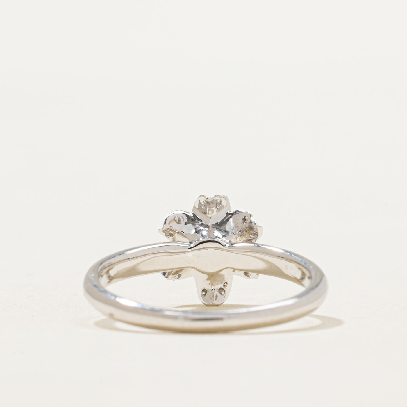 Diamond Flower Design Ring | 0.31ctw | SZ 6.75