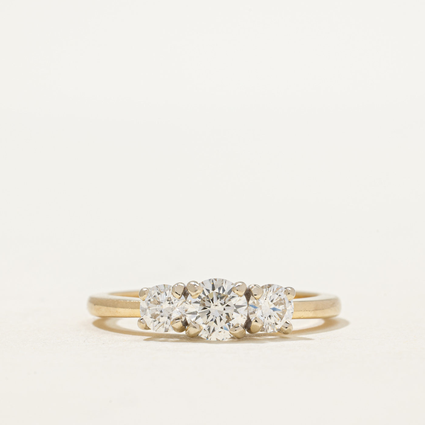 Bague trois diamants | 1,02 ct | Taille 8,75