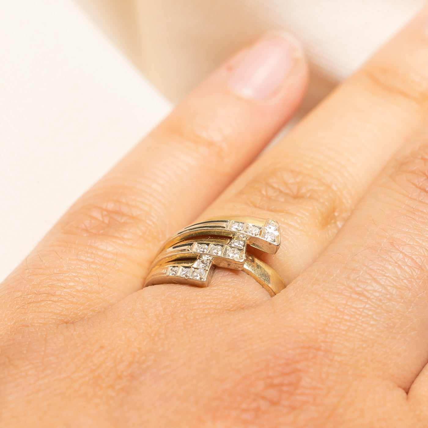 Diamond Zigzag Design Cocktail Ring | 0.19ctw | SZ 6.25