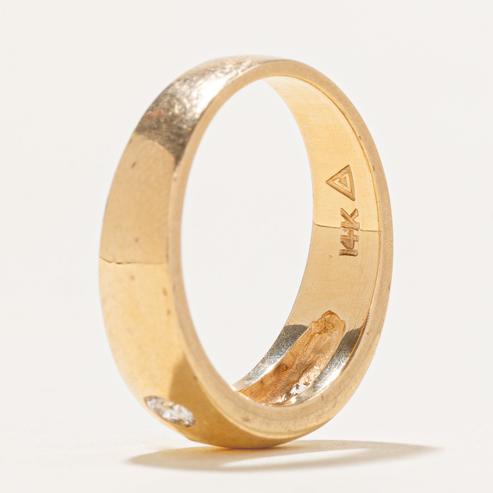 Three Stone Flush Set Diamond Band | 0.30ctw | SZ 6.25