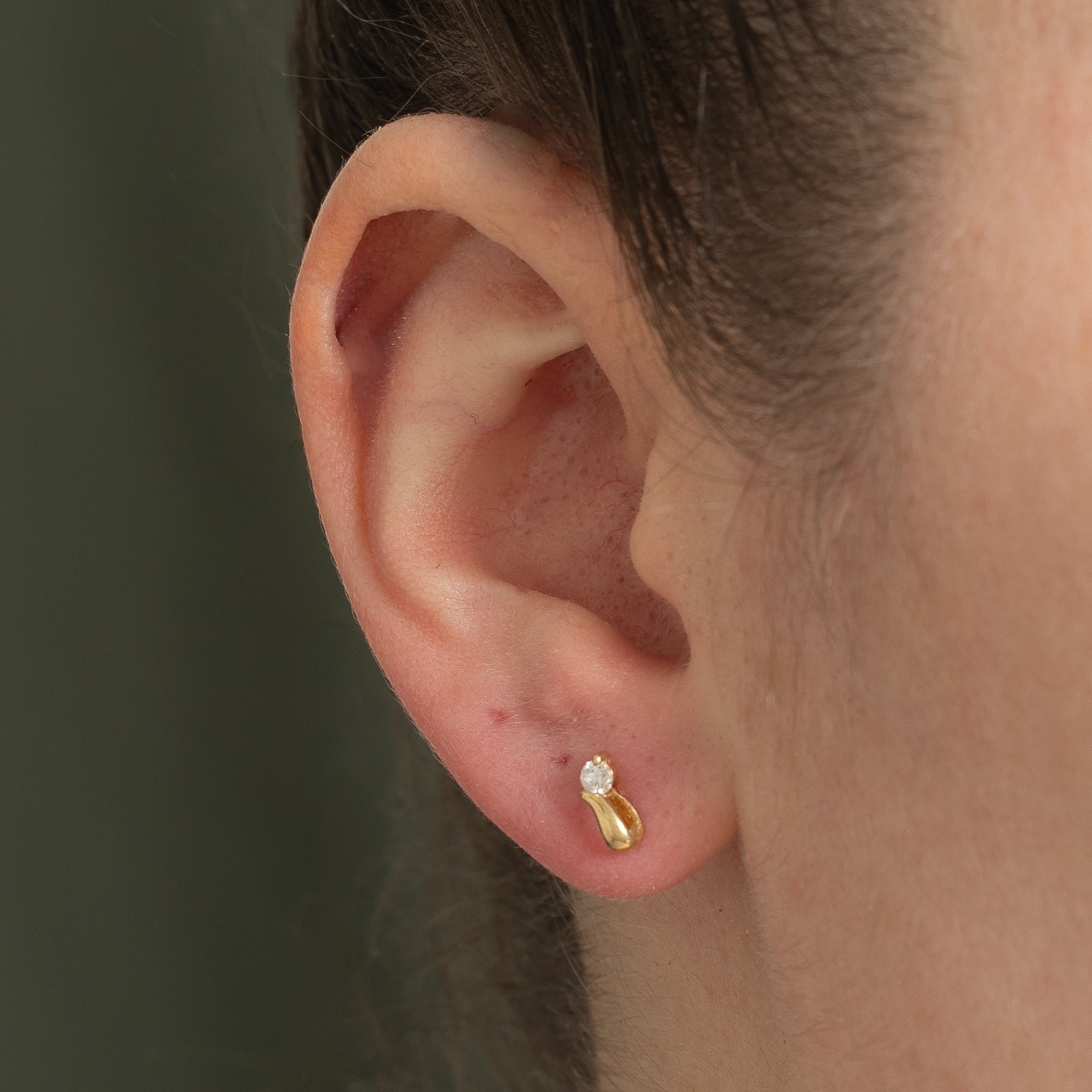 14K Diamond Stud Earrings | 0.14ctw