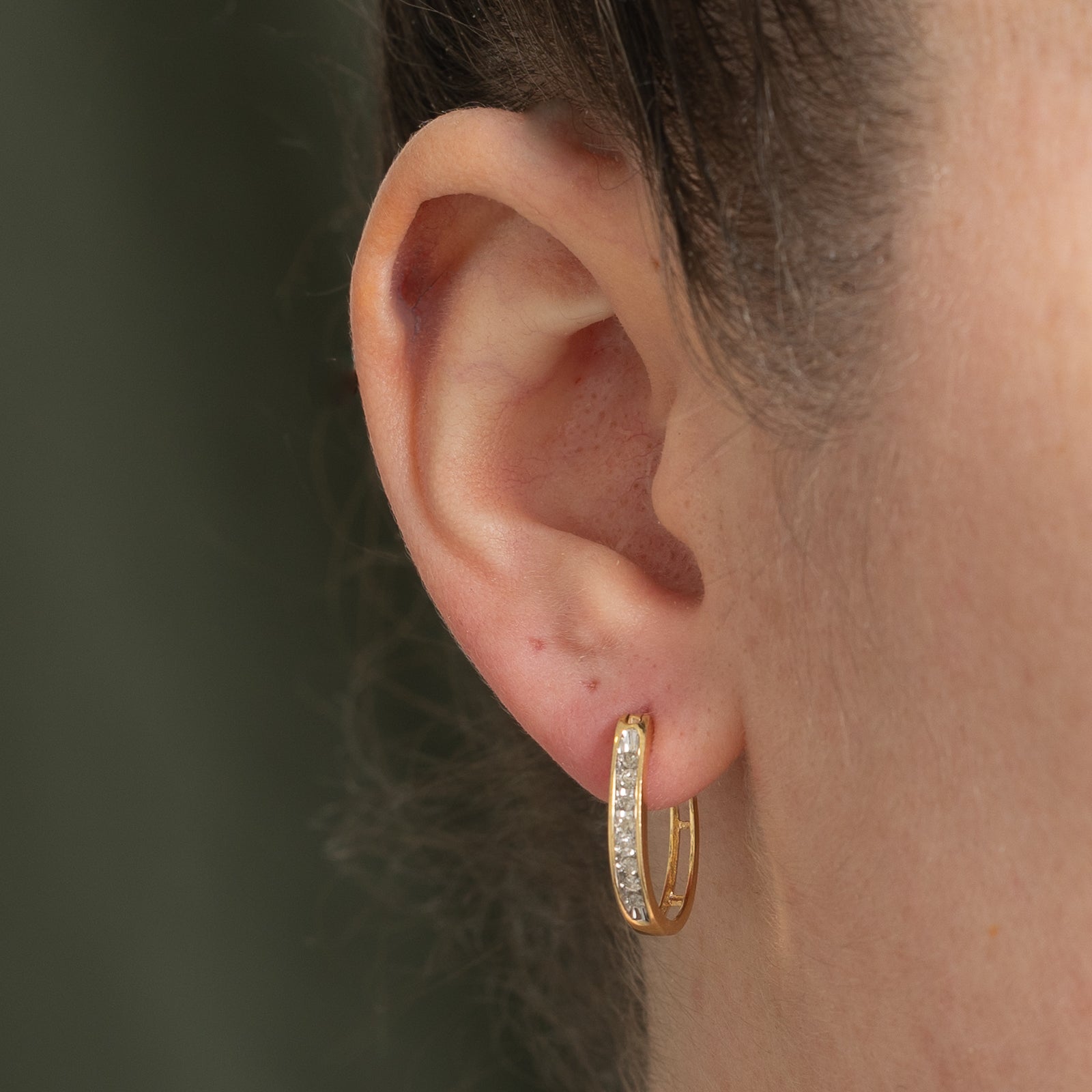 14K Diamond Hoop Earrings | 0.25ctw