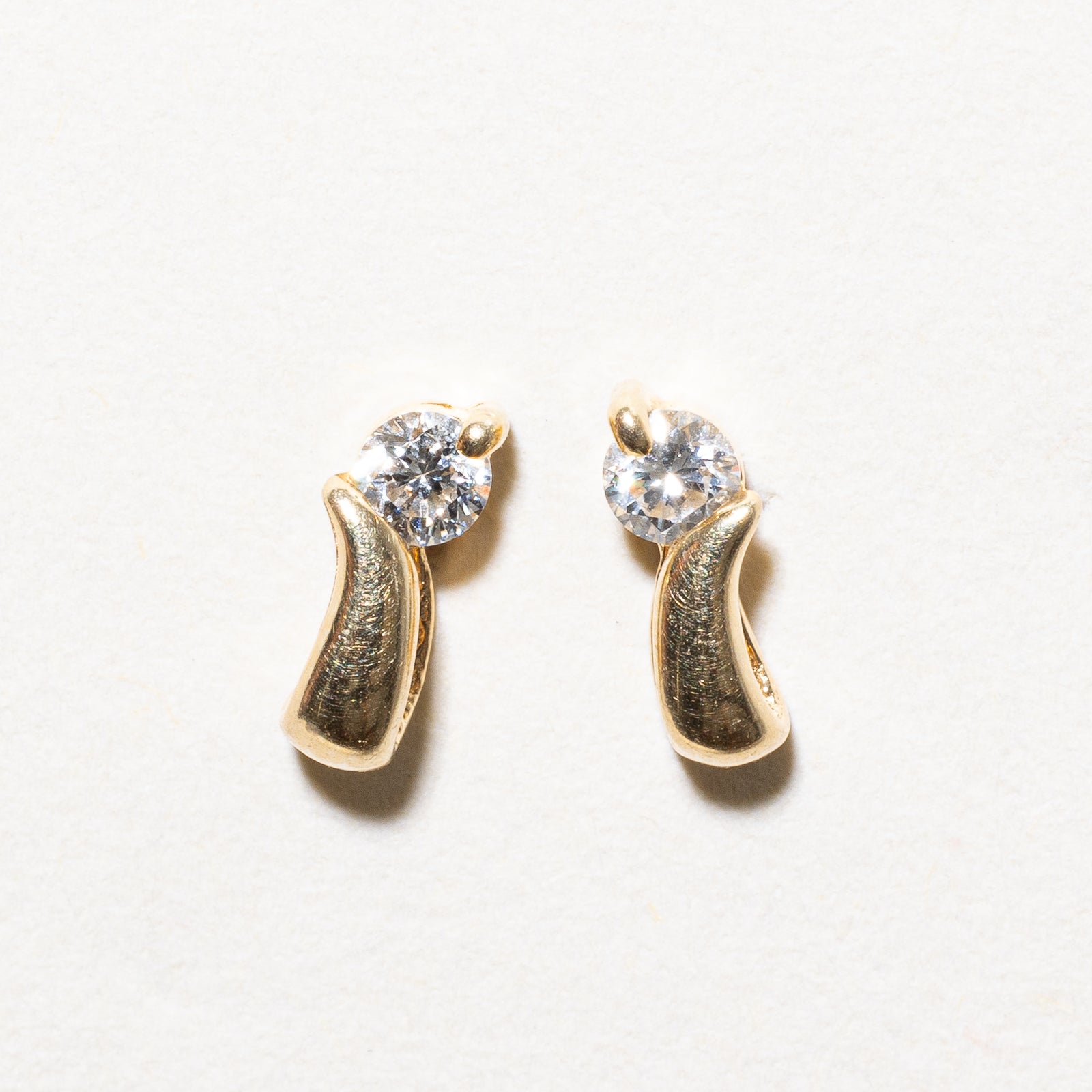 14K Diamond Stud Earrings | 0.14ctw