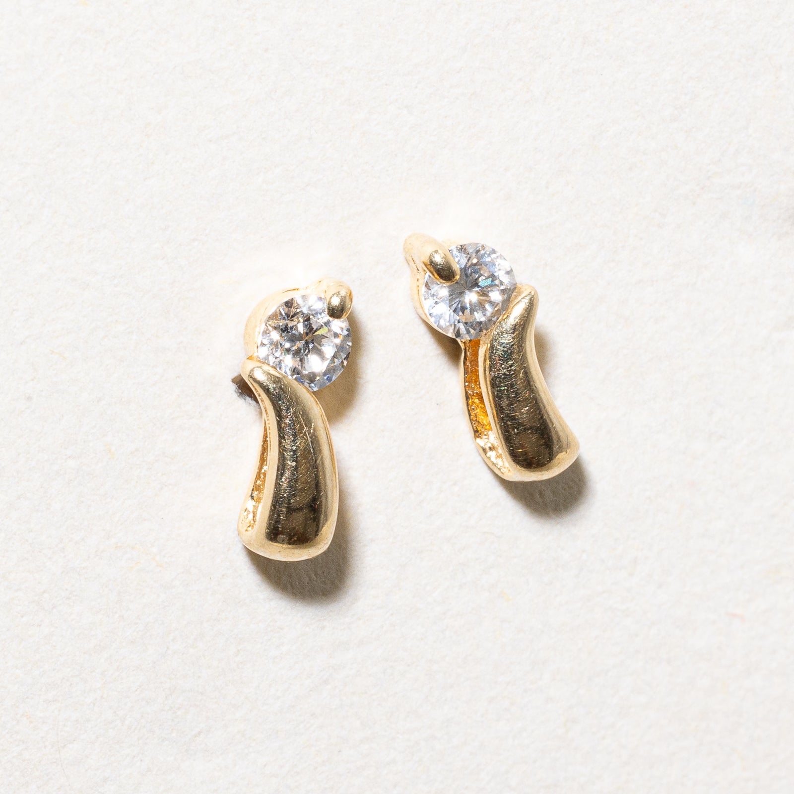 14K Diamond Stud Earrings | 0.14ctw