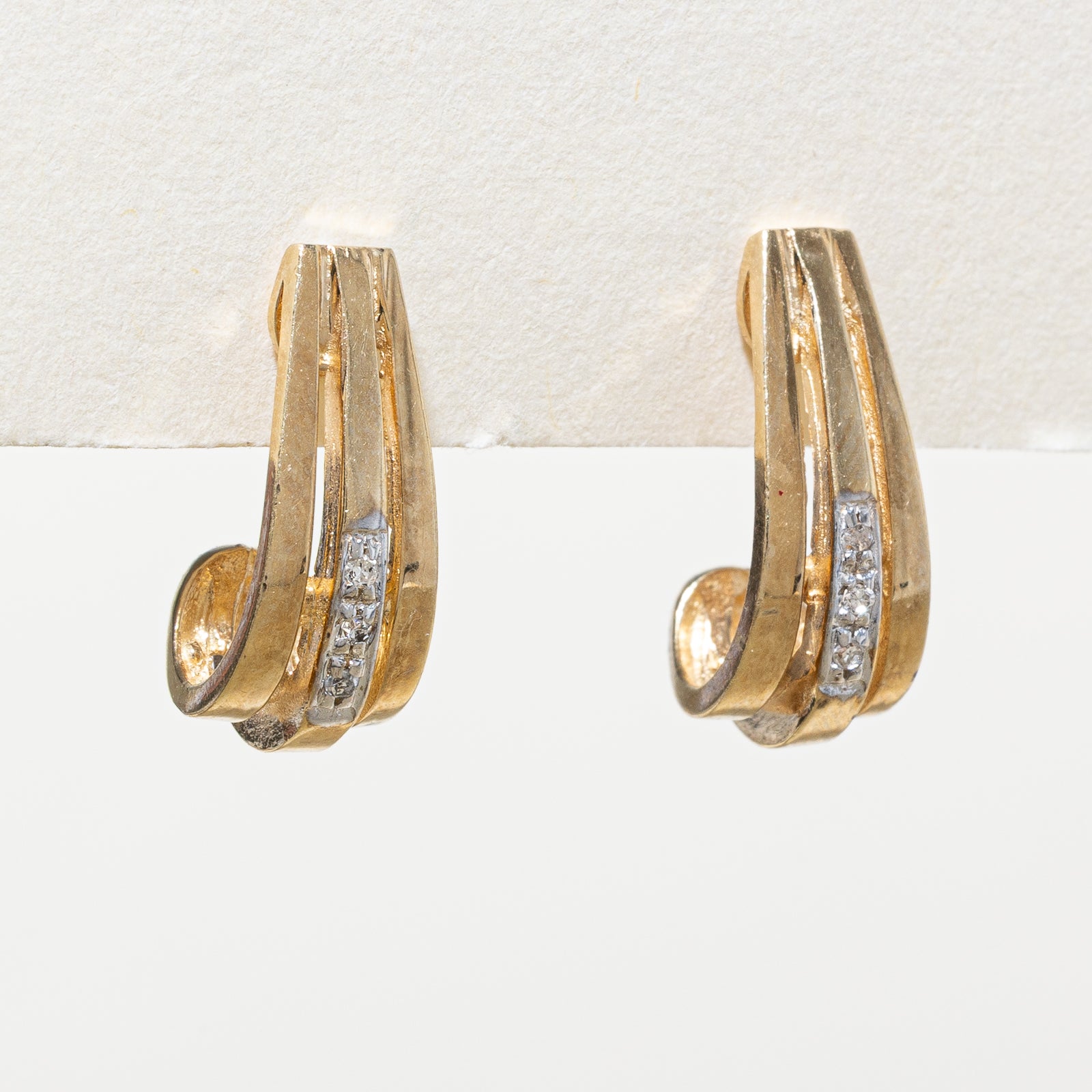 10K Diamond Hoop Earrings | 0.03ctw