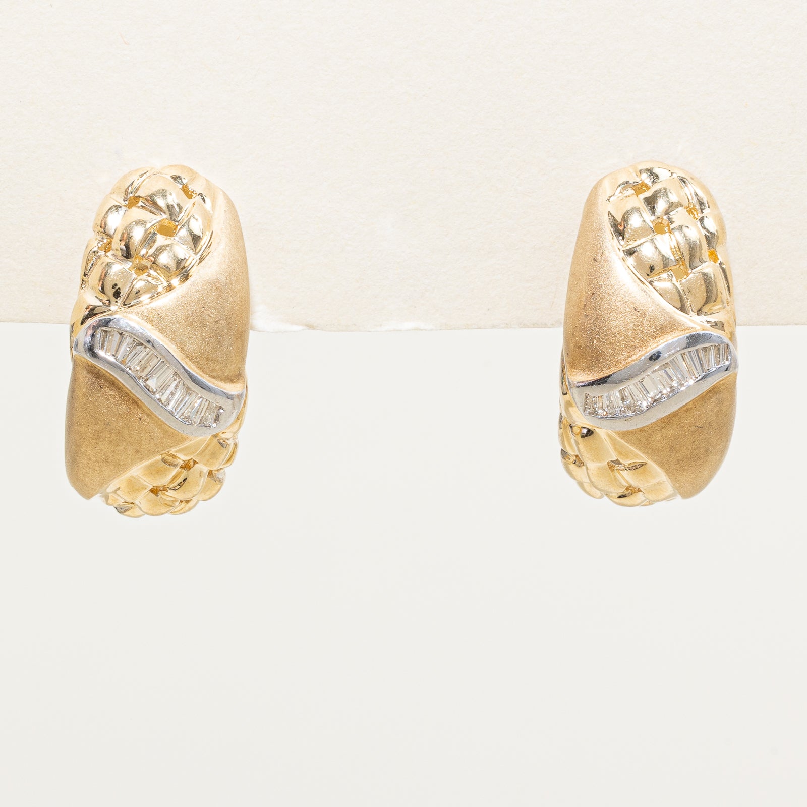 14K Diamond Textured Stud Earrings | 0.18ctw