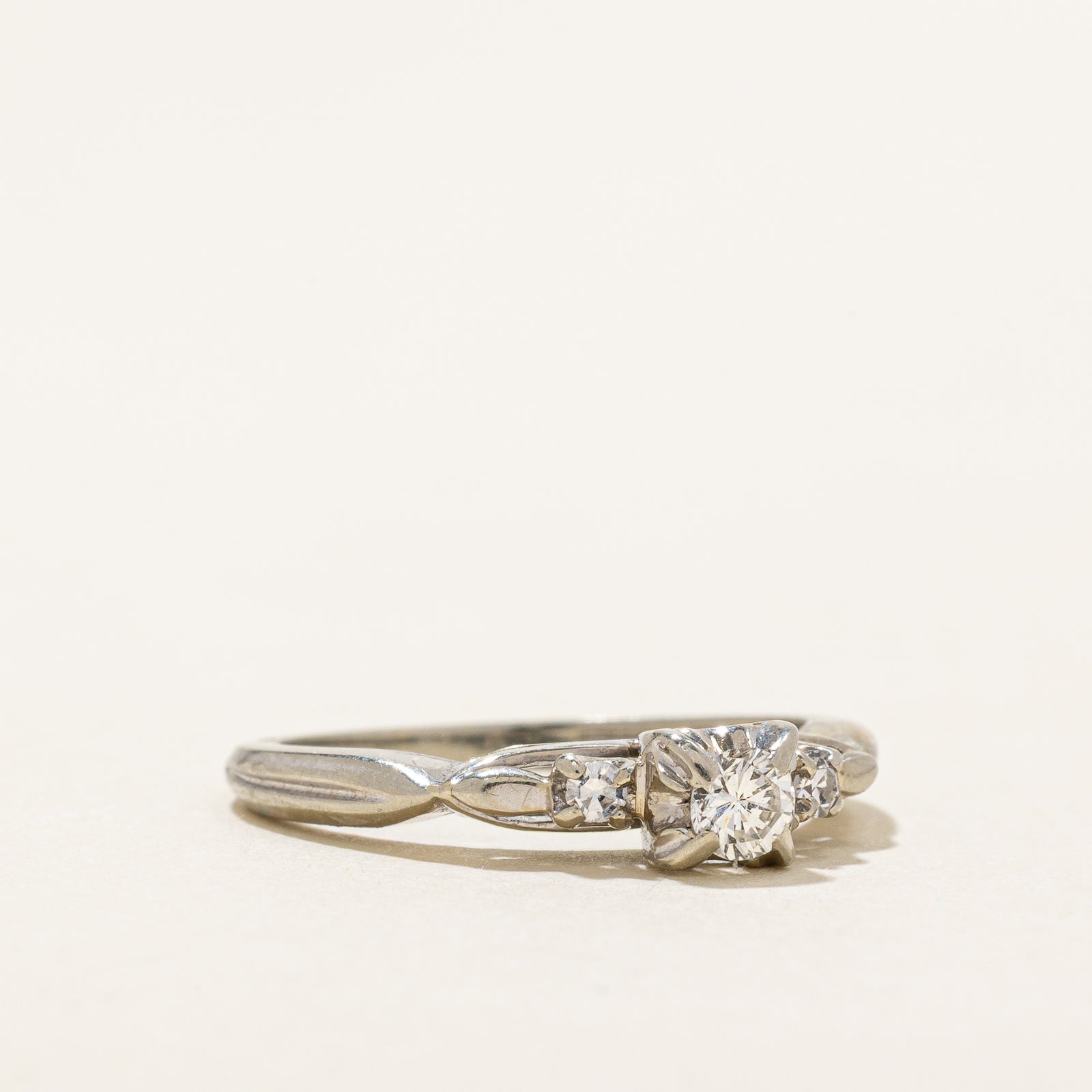 Illusion Set Diamond Ring | 0.16ctw | SZ 4.25