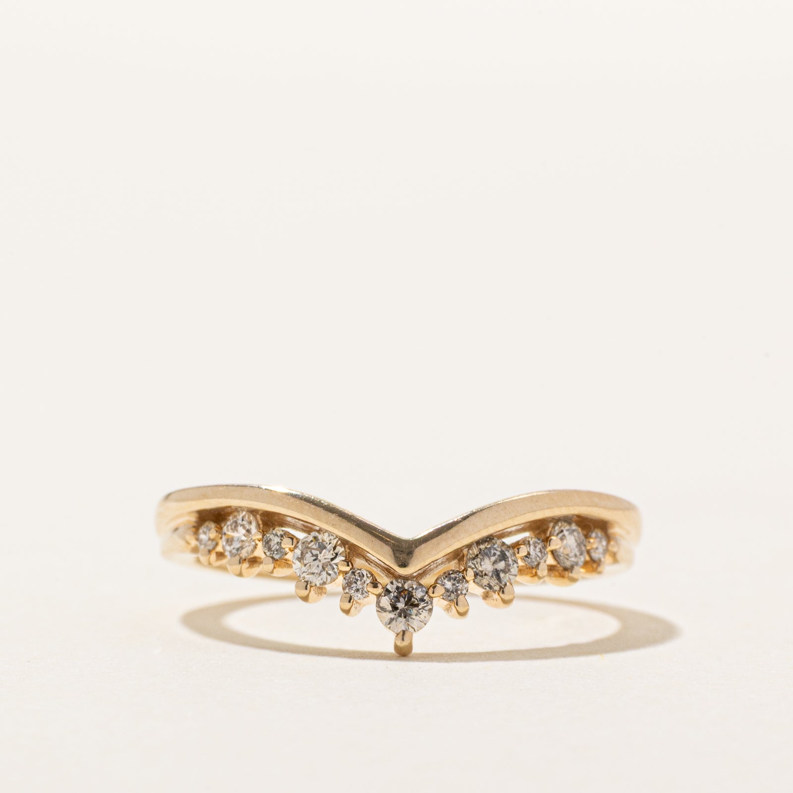 10K Semi Eternity Diamond Chevron Ring | 0.25ctw | SZ 5.75