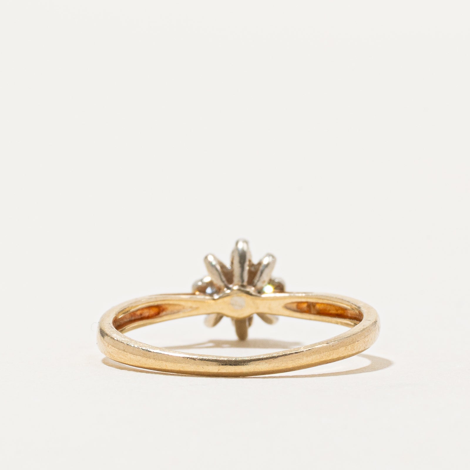 10K Diamond Petal Petite Ring | 0.05ctw | SZ 3.75