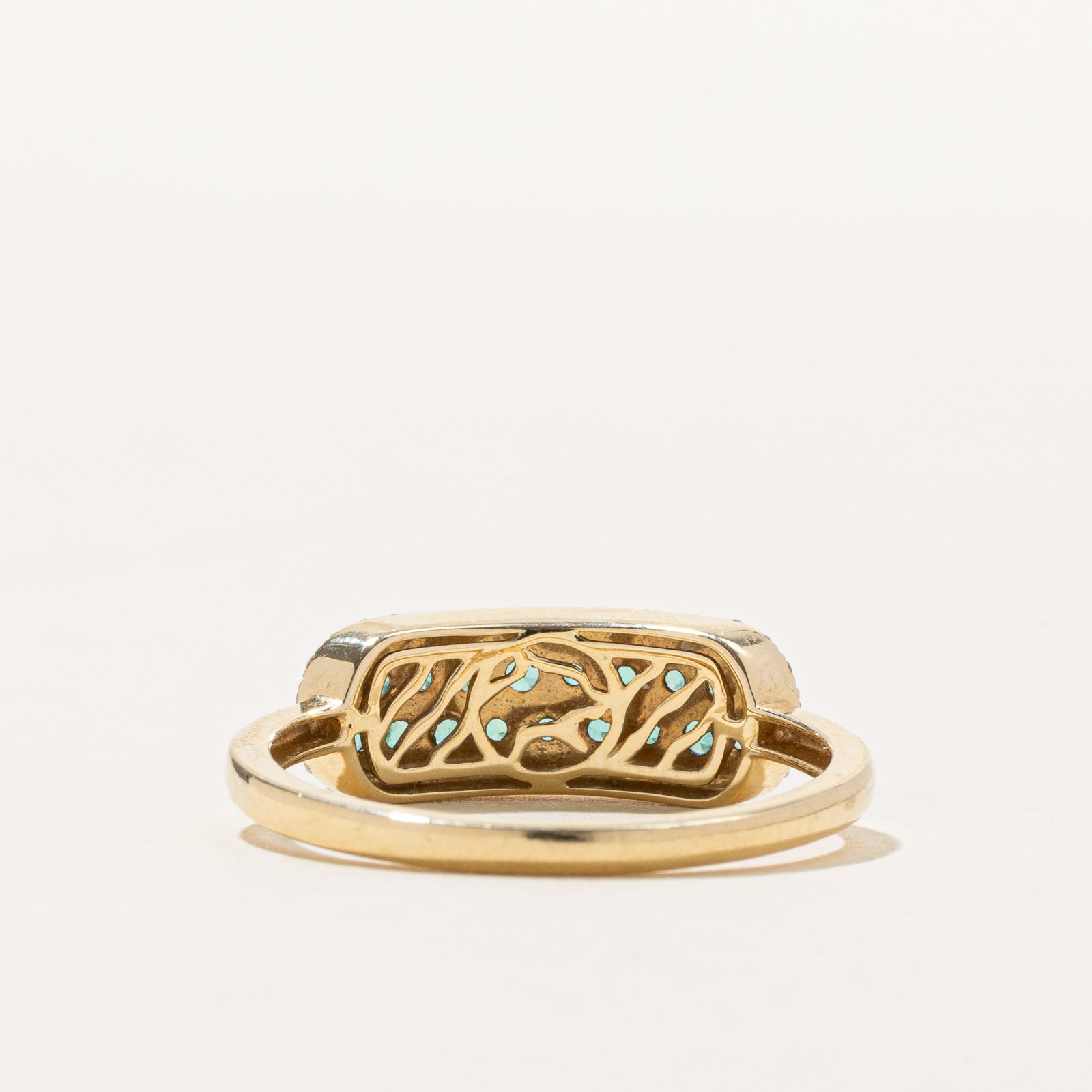 'Effy' Pavé Set Emerald & Diamond Ring | 0.39ctw, 0.18ctw | SZ 8.25