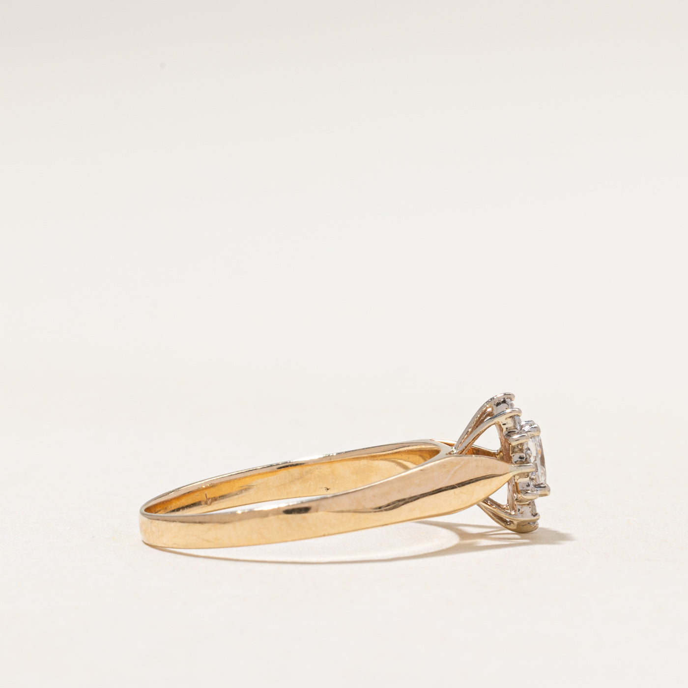 14K Diamond Halo Petal Ring | 0.30ctw | SZ 7