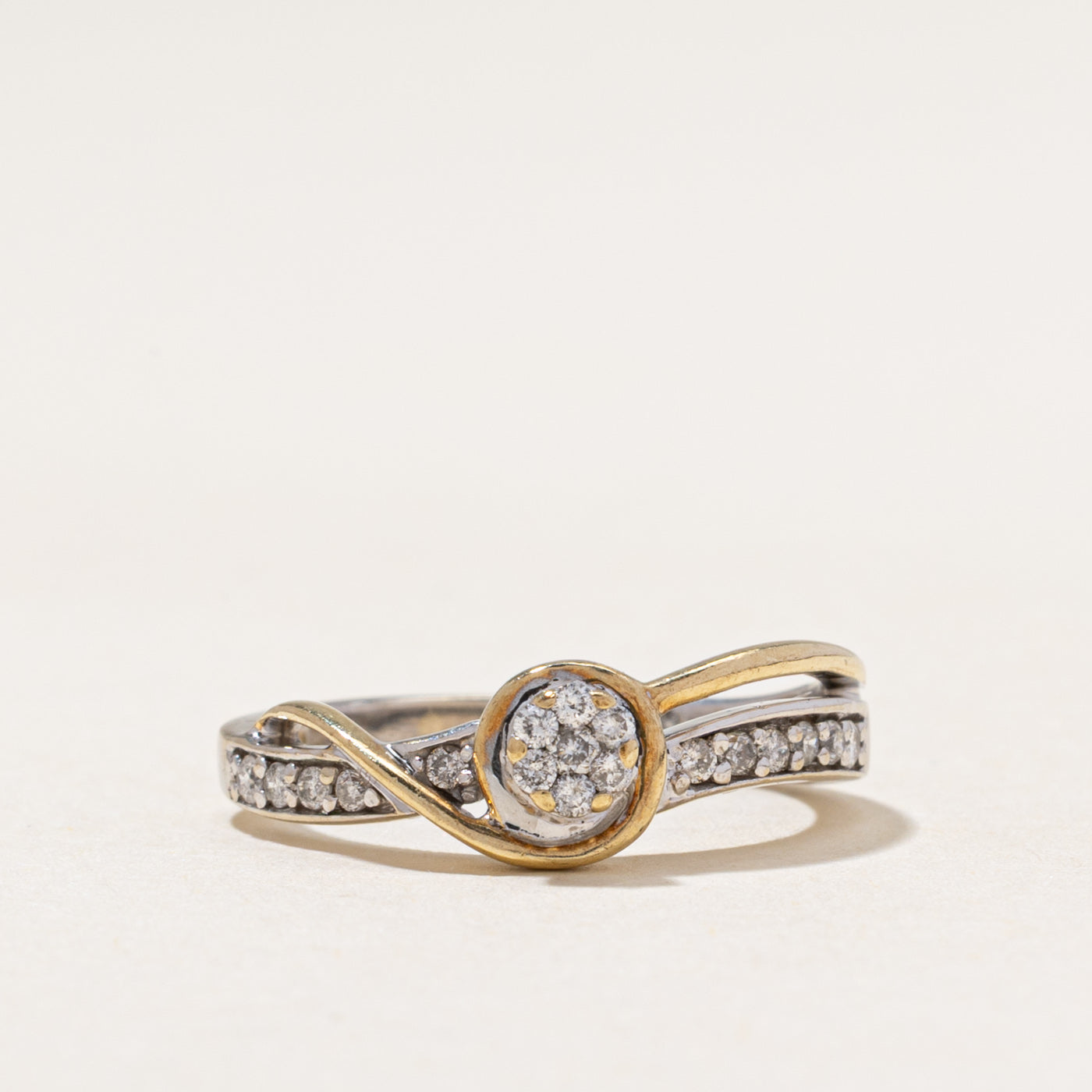 Two Tone Diamond Cluster Cross Over Ring | 0.17ctw | SZ 4