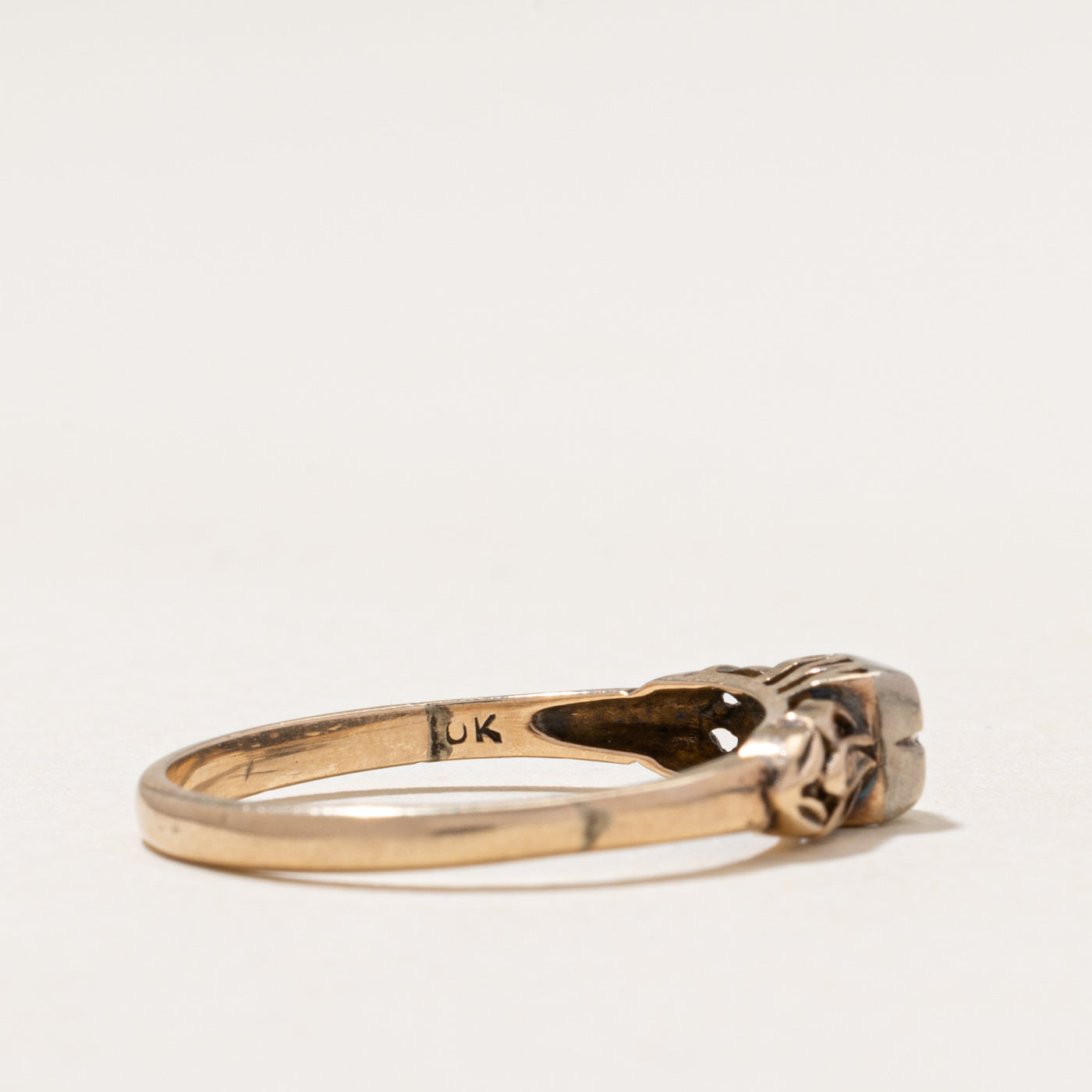 Retro Diamond Textured Ring | 0.02ctw | SZ 7