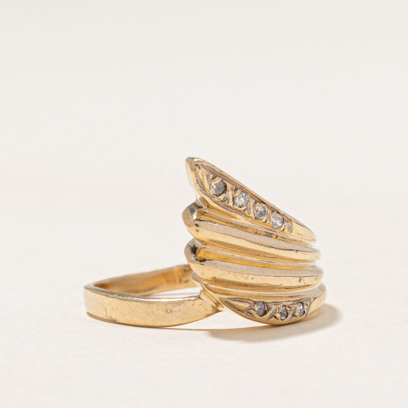 Diamond Grooved Wing Cocktail Ring | 0.07ctw | SZ 6.25