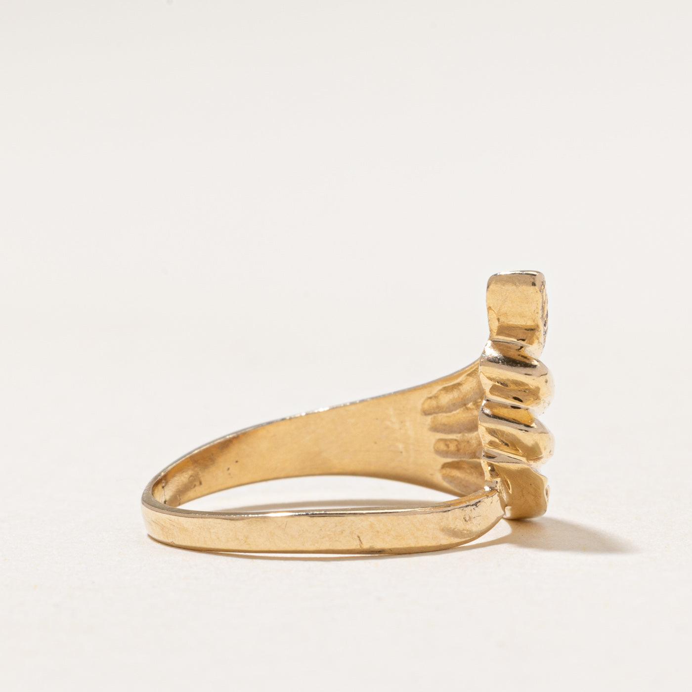 Diamond Grooved Wing Cocktail Ring | 0.07ctw | SZ 6.25